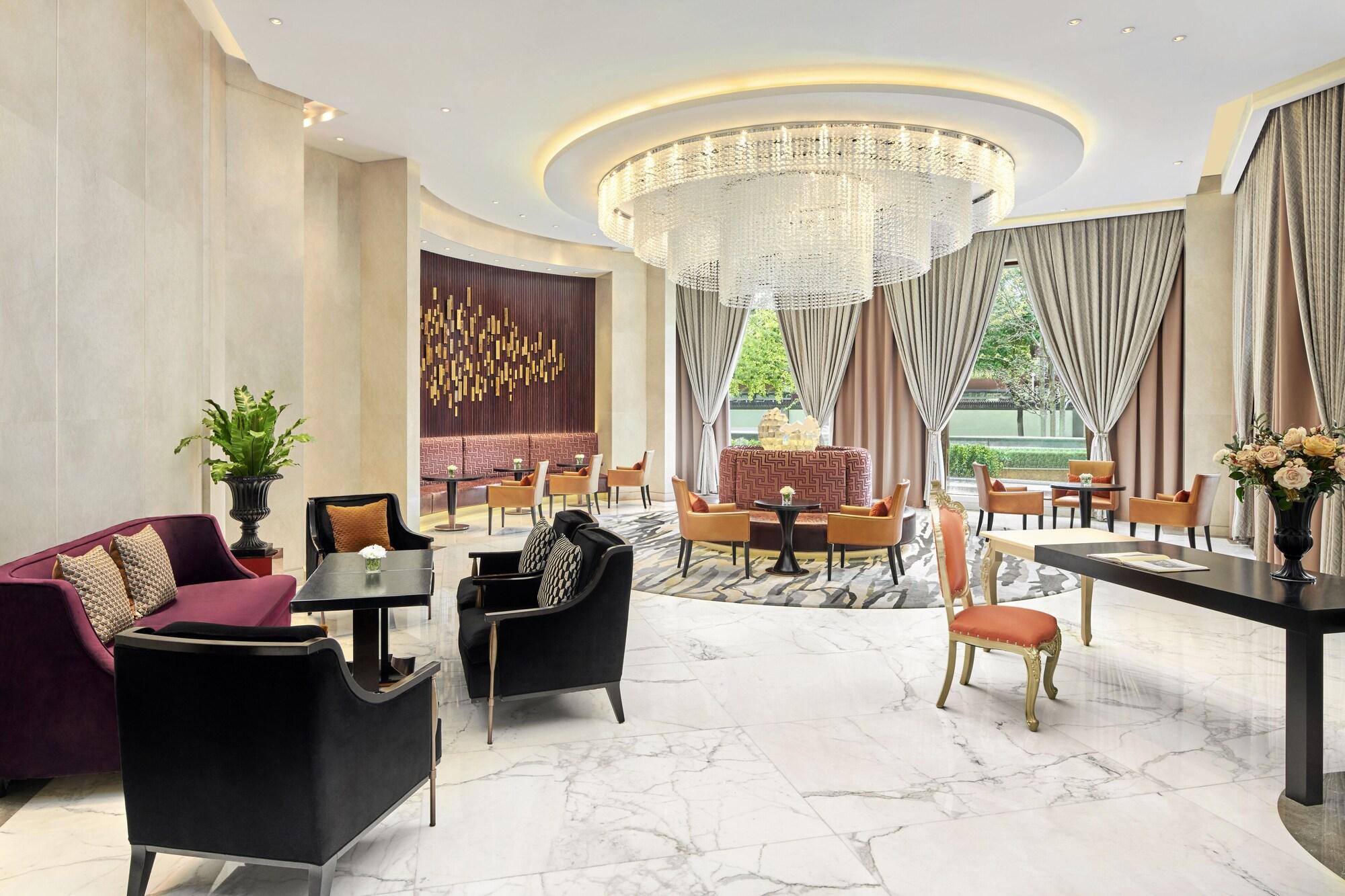 Vista Lobby Pan Pacific Beijing