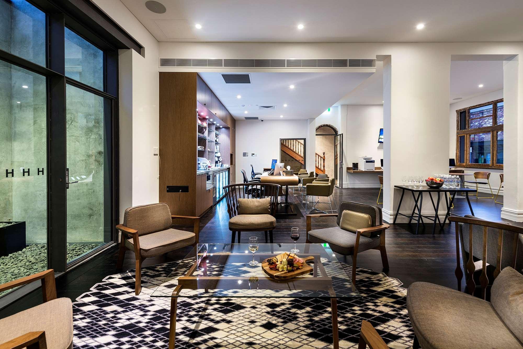 Bar/Salón Hougoumont Hotel