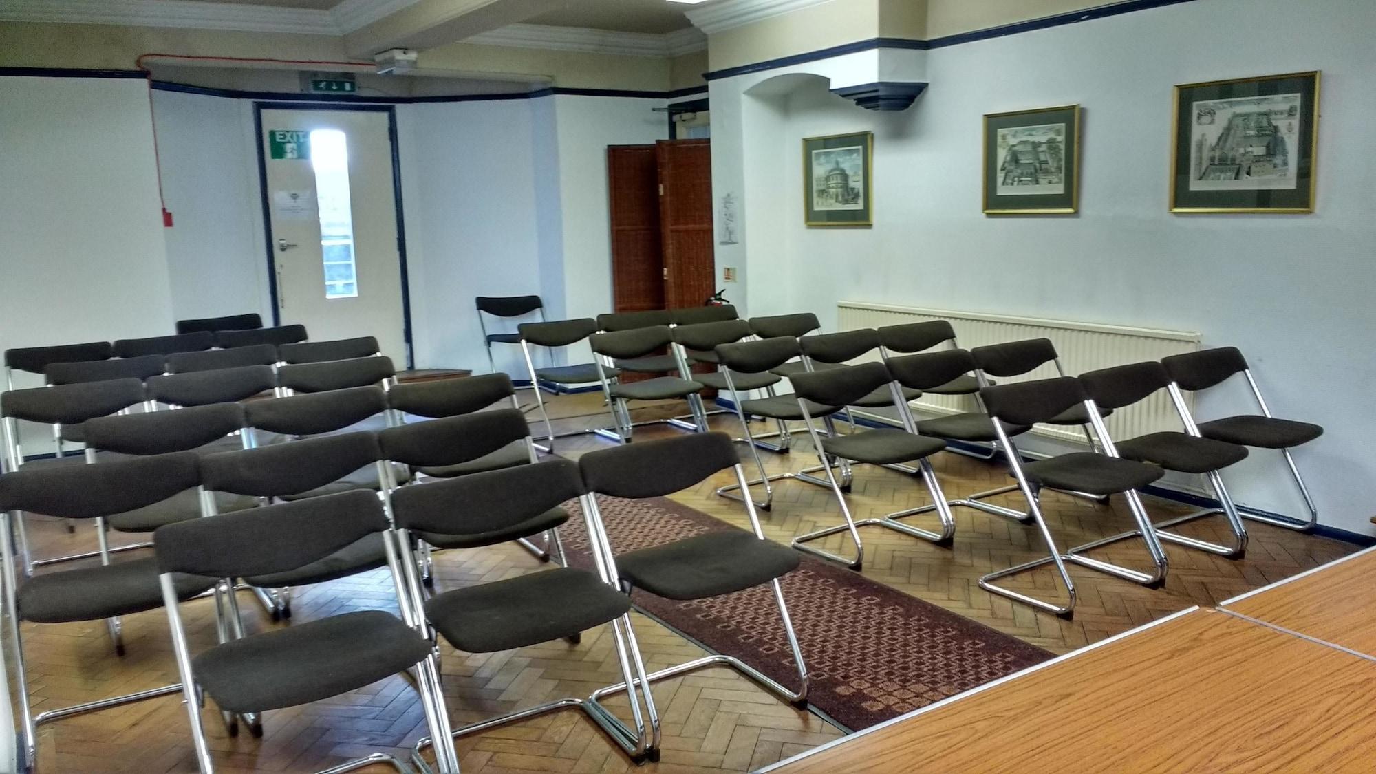 Sala de Reuniones River Hotel