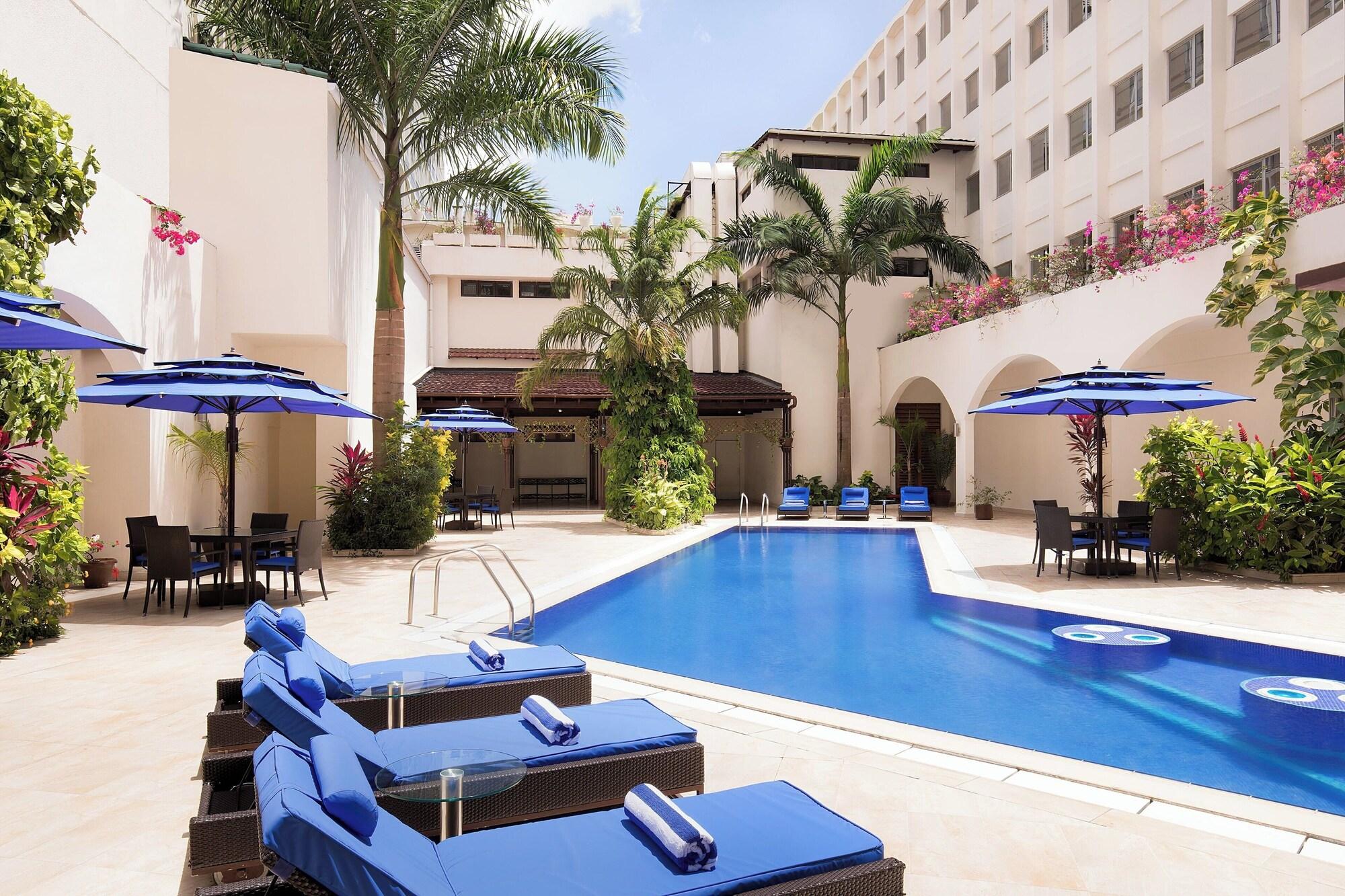 Vista Piscina Four Points by Sheraton Dar es Salaam New Africa