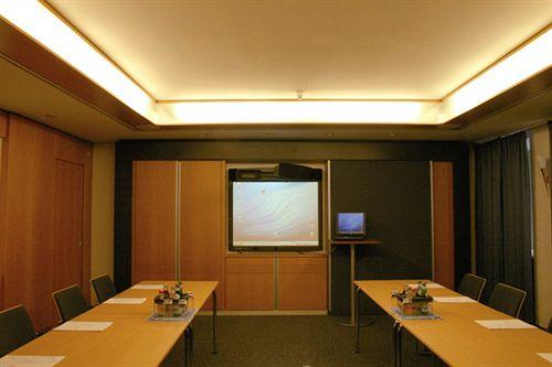 Sala de Reuniones Hotel Blauer Wolf