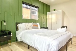 Alquiler Vacacional - Stunning LA Dreams Bungalow between DTLA and Disney