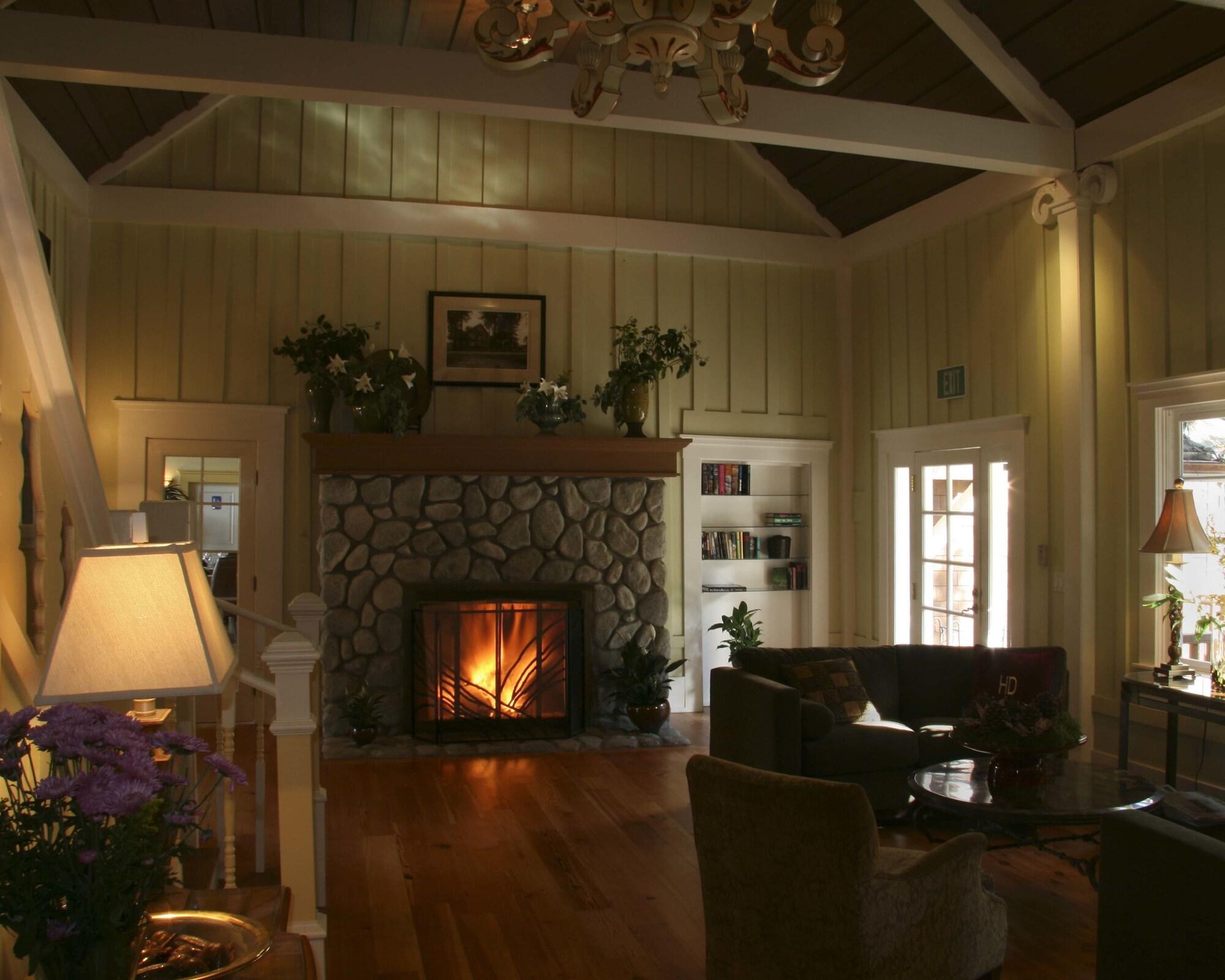 Comodidades del Alojamiento Highland Dell Lodge