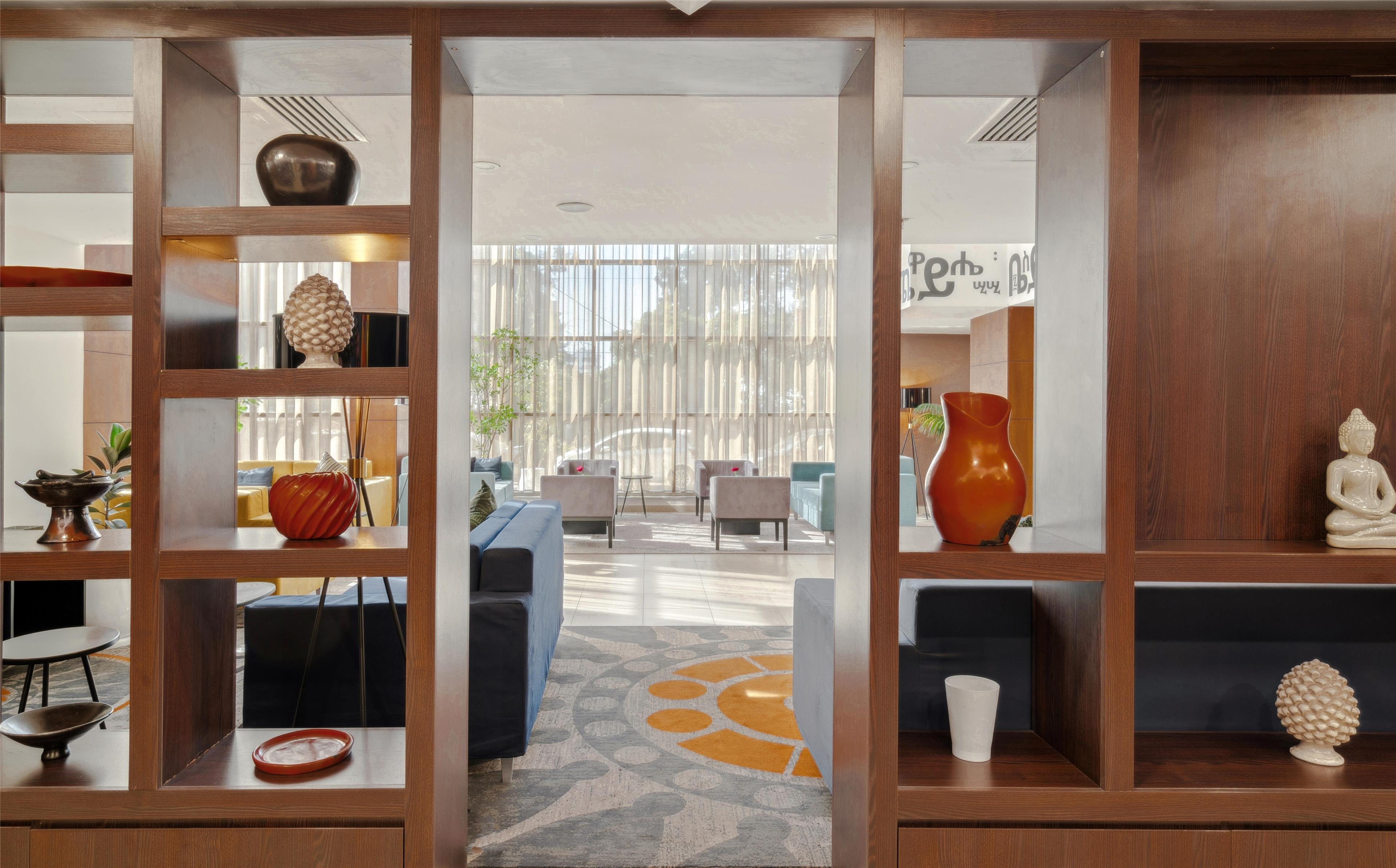 Vista Lobby Doubletree By Hilton Addis Ababa Airport