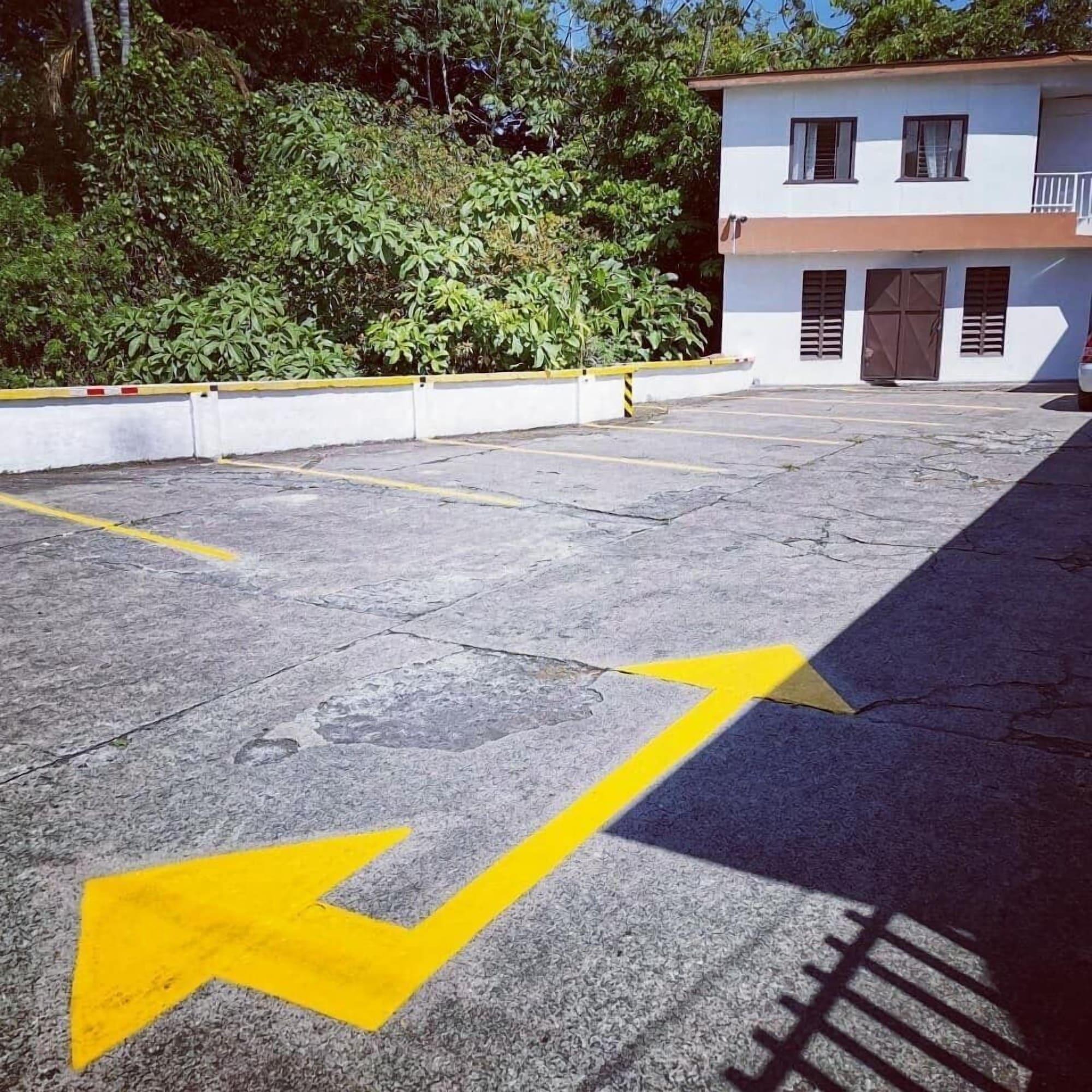 Vista Exterior Hotel Wagelia Turrialba