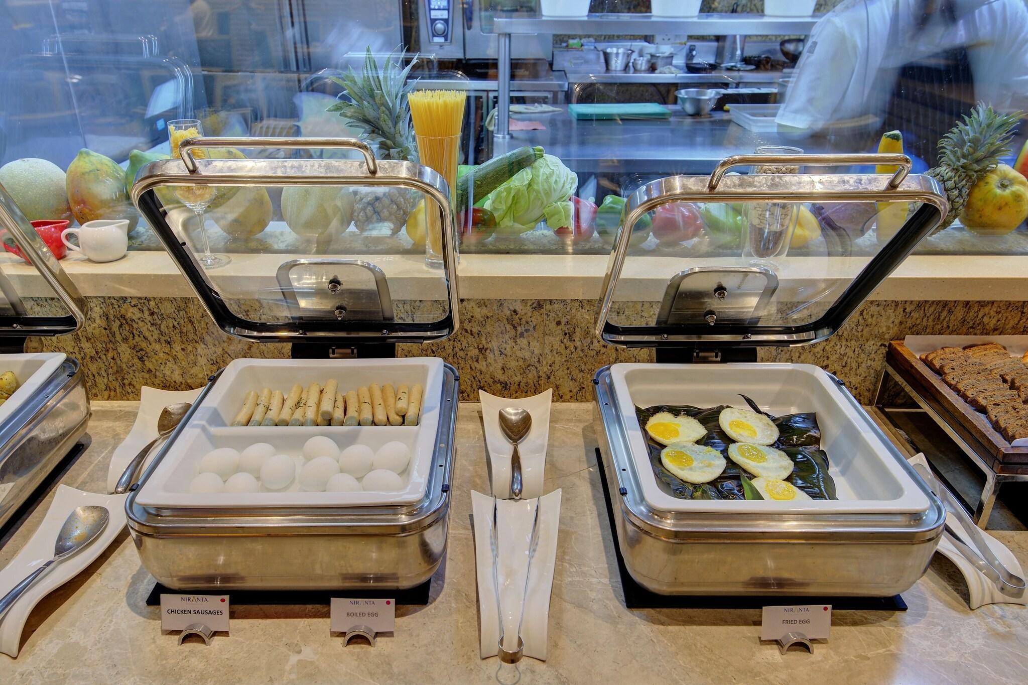 Restaurant Niranta Transit Hotel Mumbai Airport