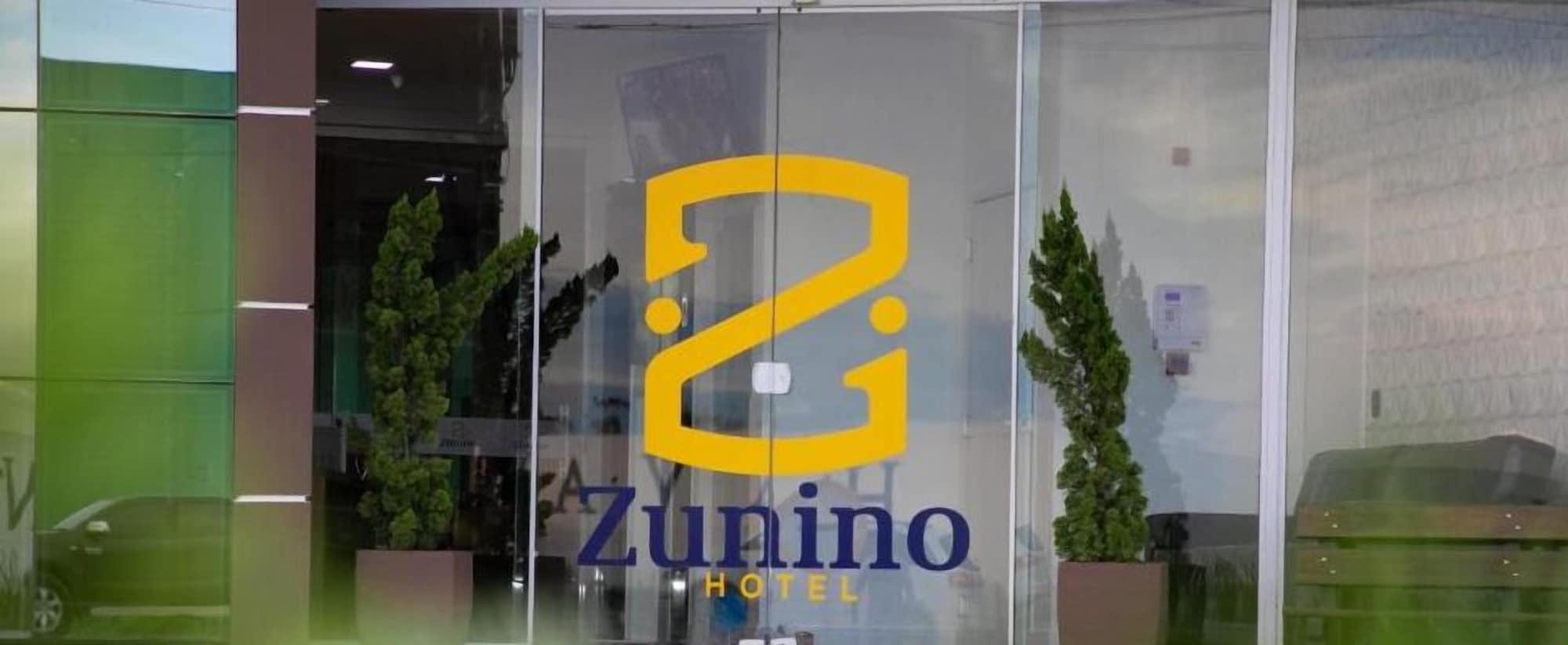 Vista Exterior Hotel Zunino