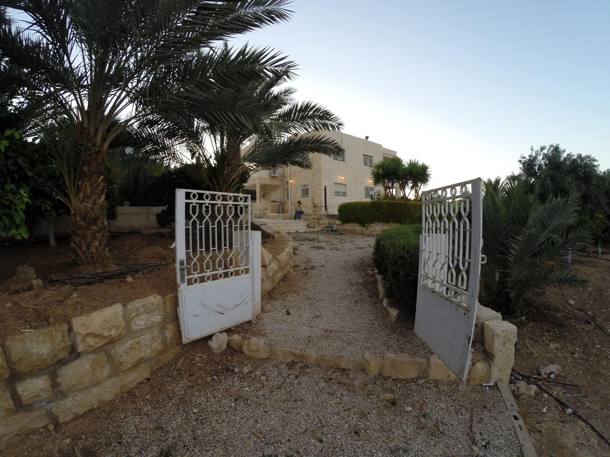 Vista Exterior Auberg-Inn Guesthouse