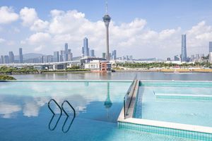 Alojamiento - YOHO Resorts World Hotel