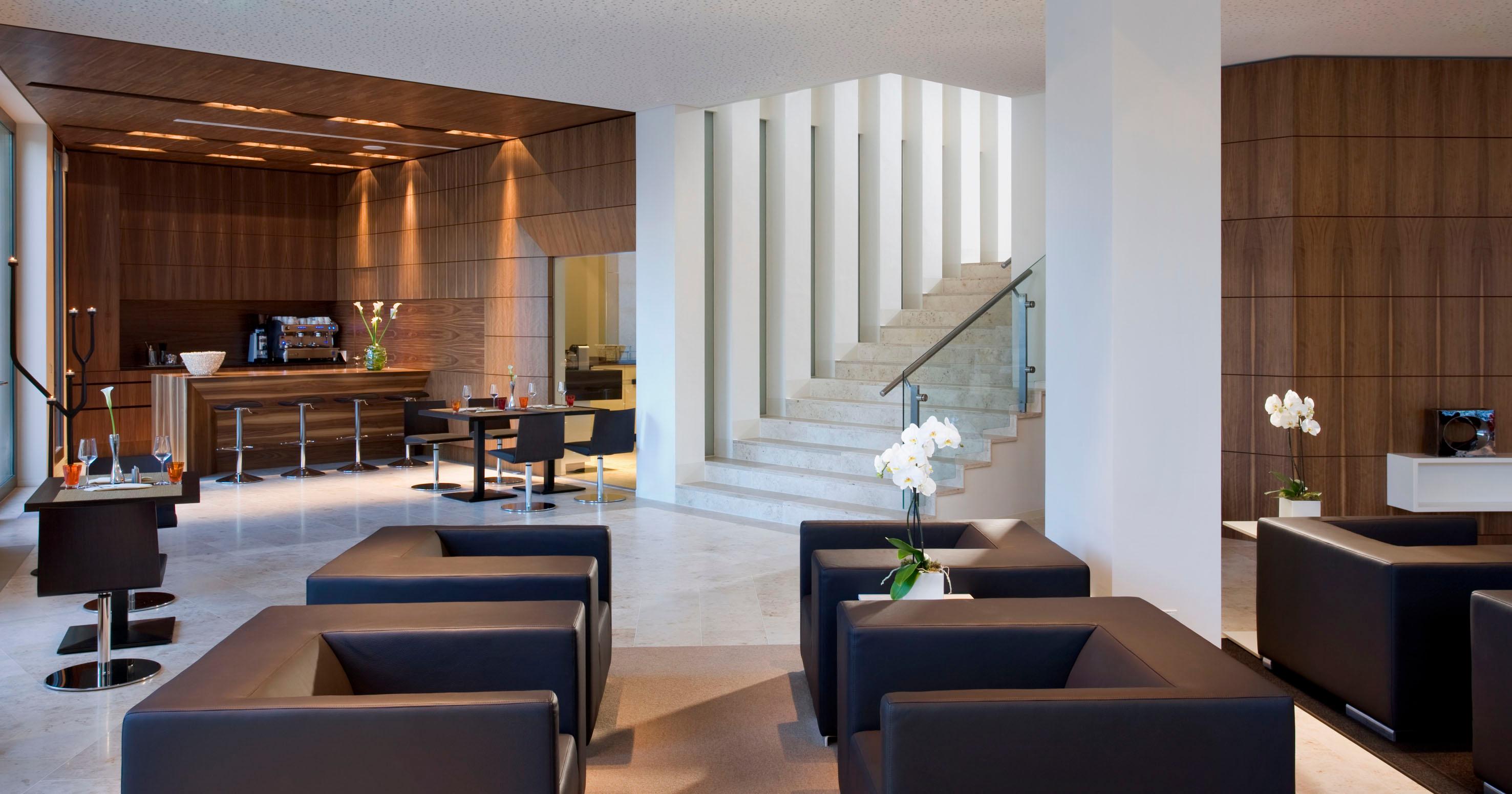 Bar/Salón Melia Luxembourg