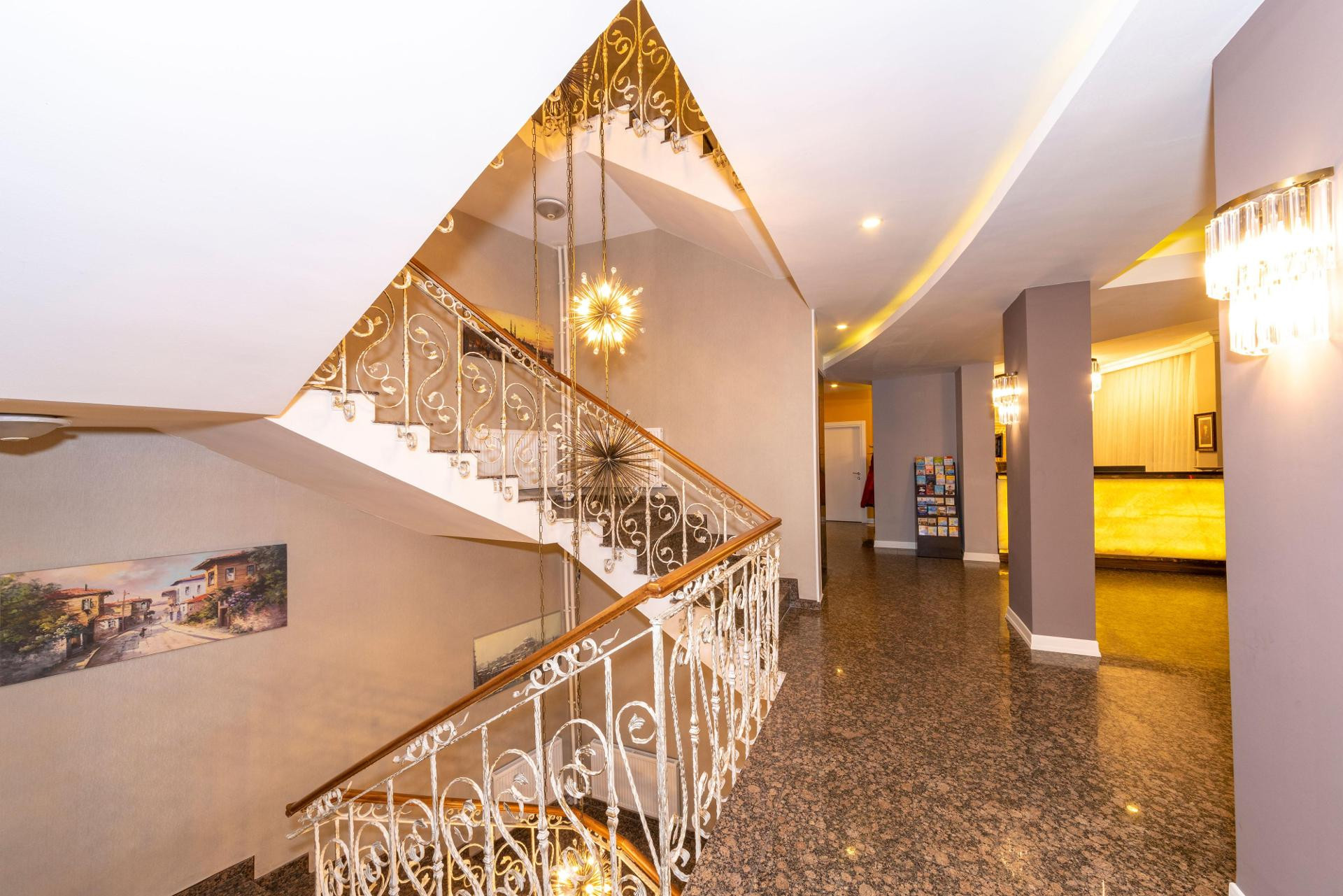 Vista Lobby Sunlight Hotel