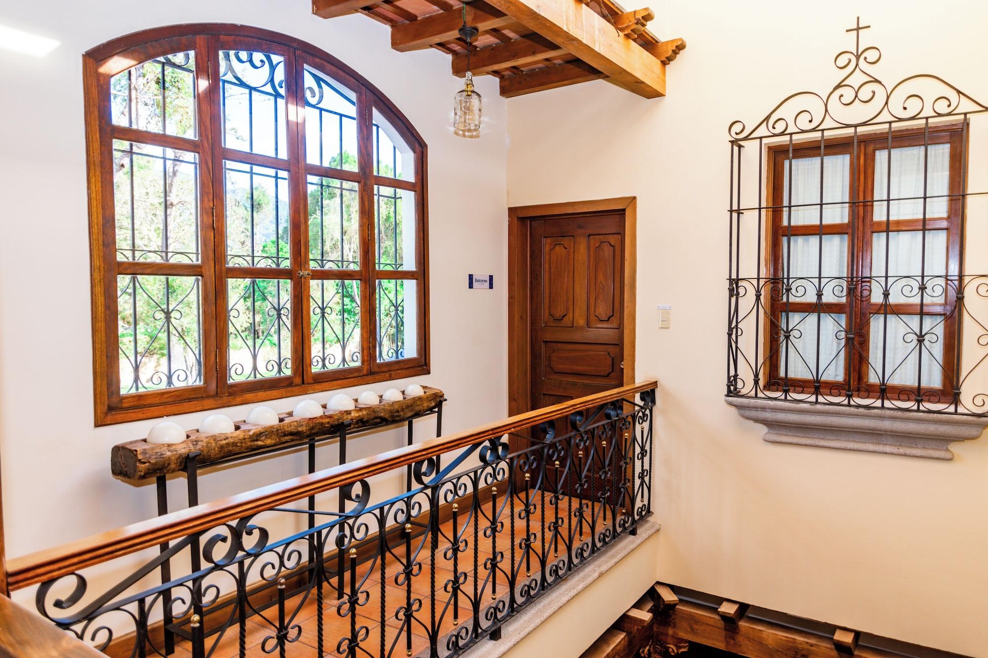Vista Lobby Casa Santa Margarita