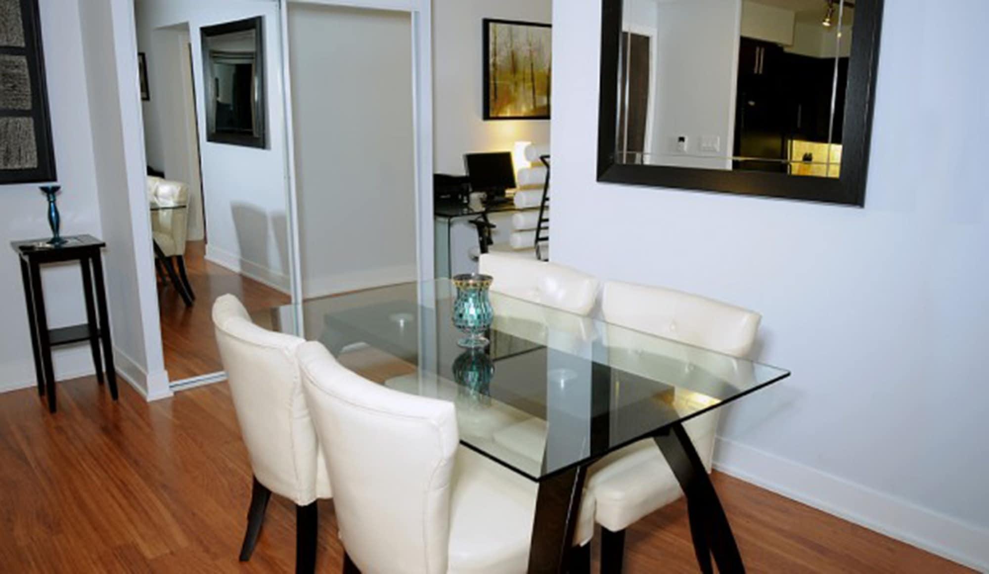 Comodidades del Alojamiento JJ Furnished Apartments Downtown Toronto: Element