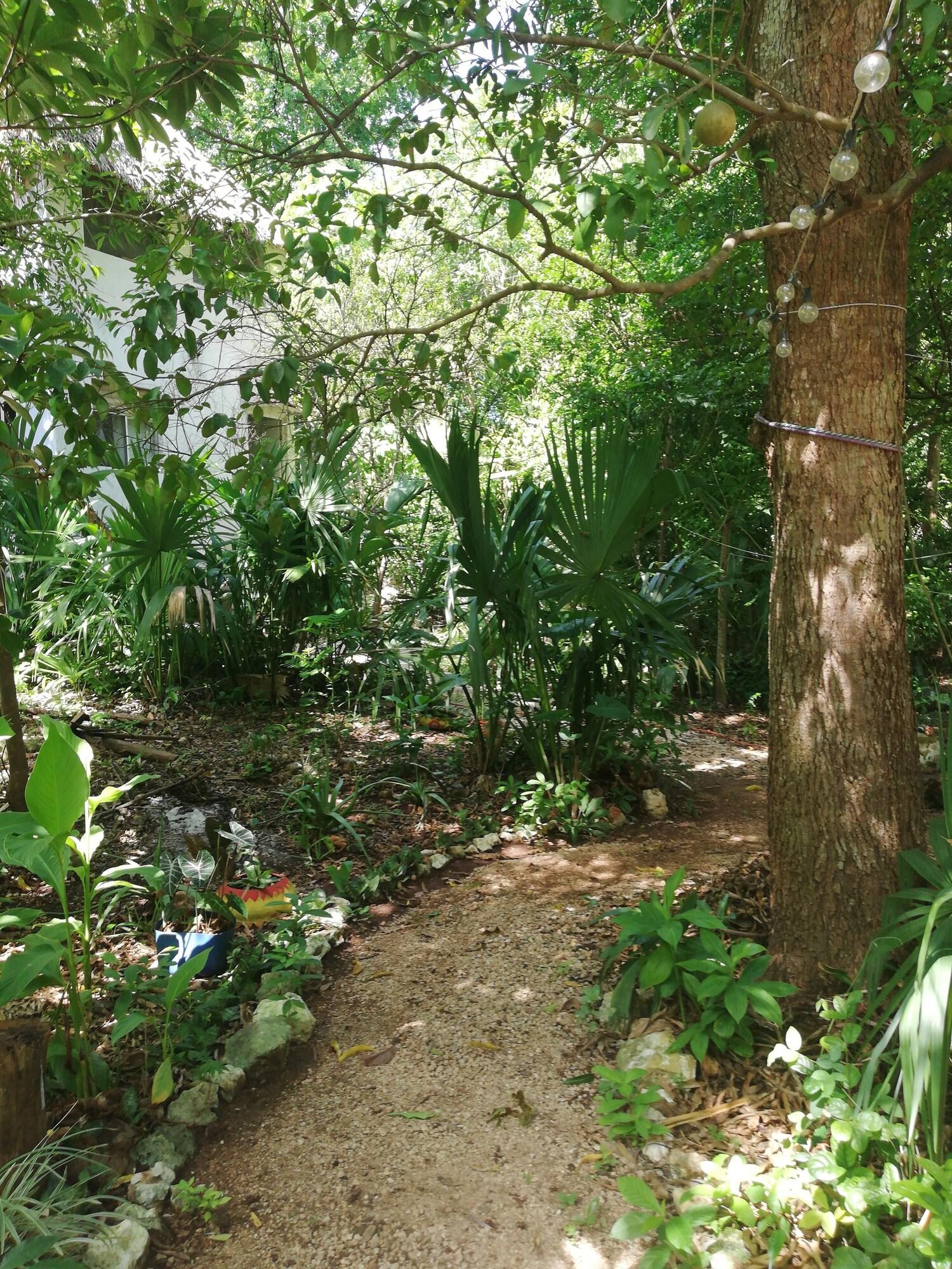 Vista Lobby Mayan Bungalow Near Chichén Itza