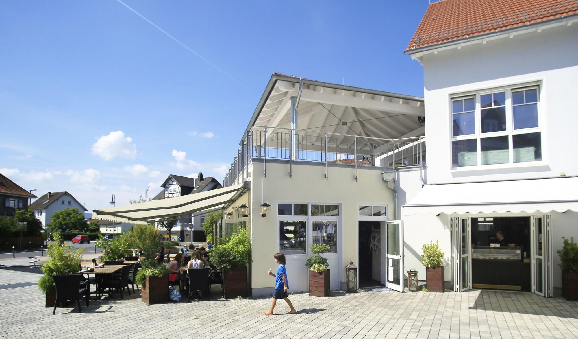 Varios Limes Hotel