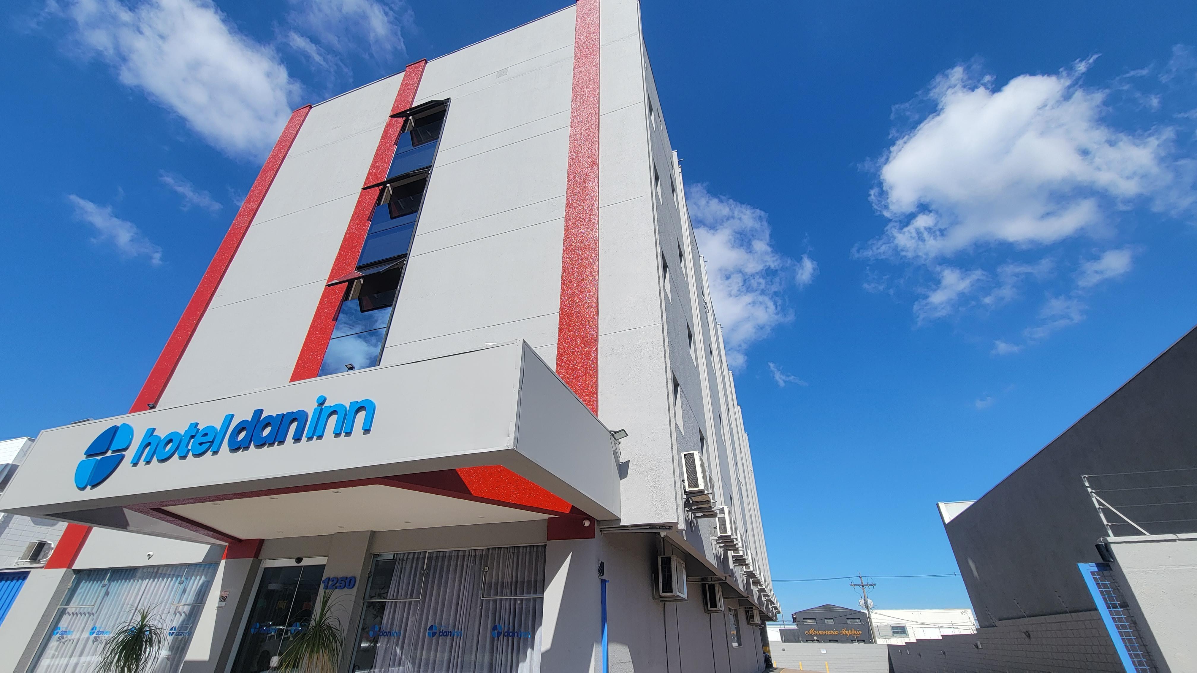 Vista Exterior Dan Inn São Carlos by Nacional Inn