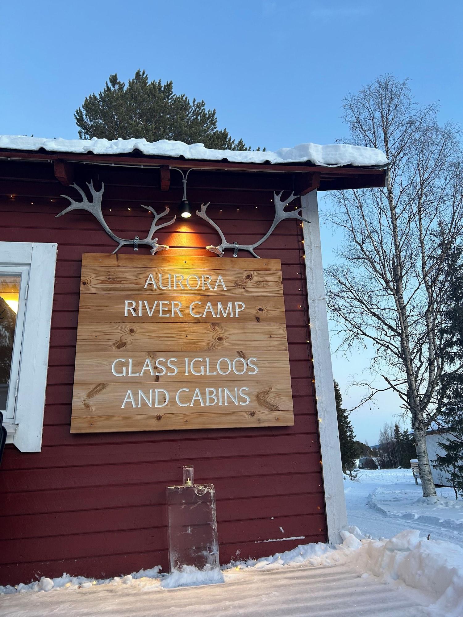 Vista Lobby Aurora RiverCamp Glass Igloos and Cabins