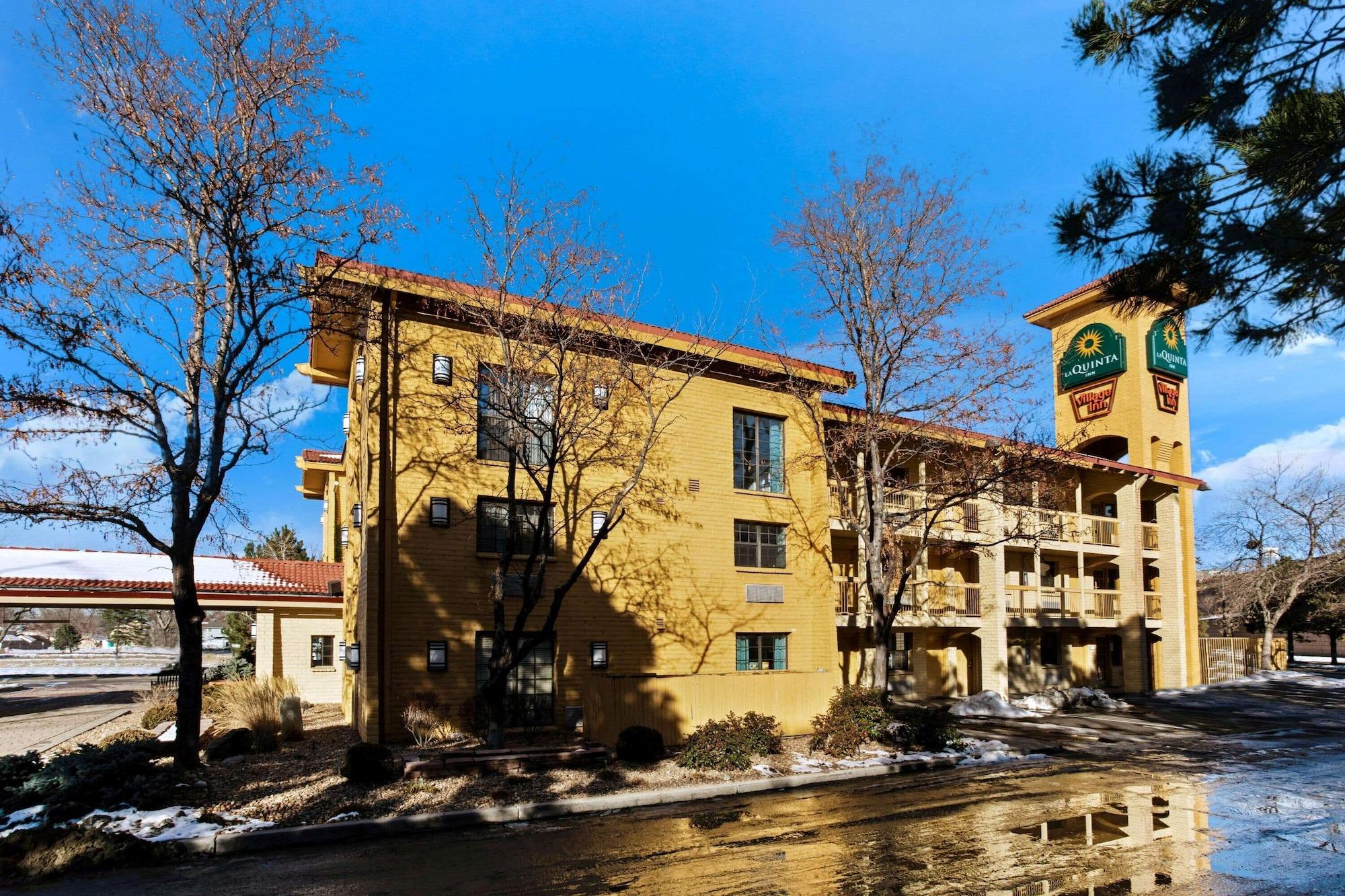 Vista Exterior La Quinta Inn by Wyndham Denver Northglenn