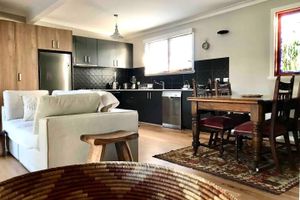 Alquiler Vacacional - CBD luxury - near cafes, parks & art. Free bikes