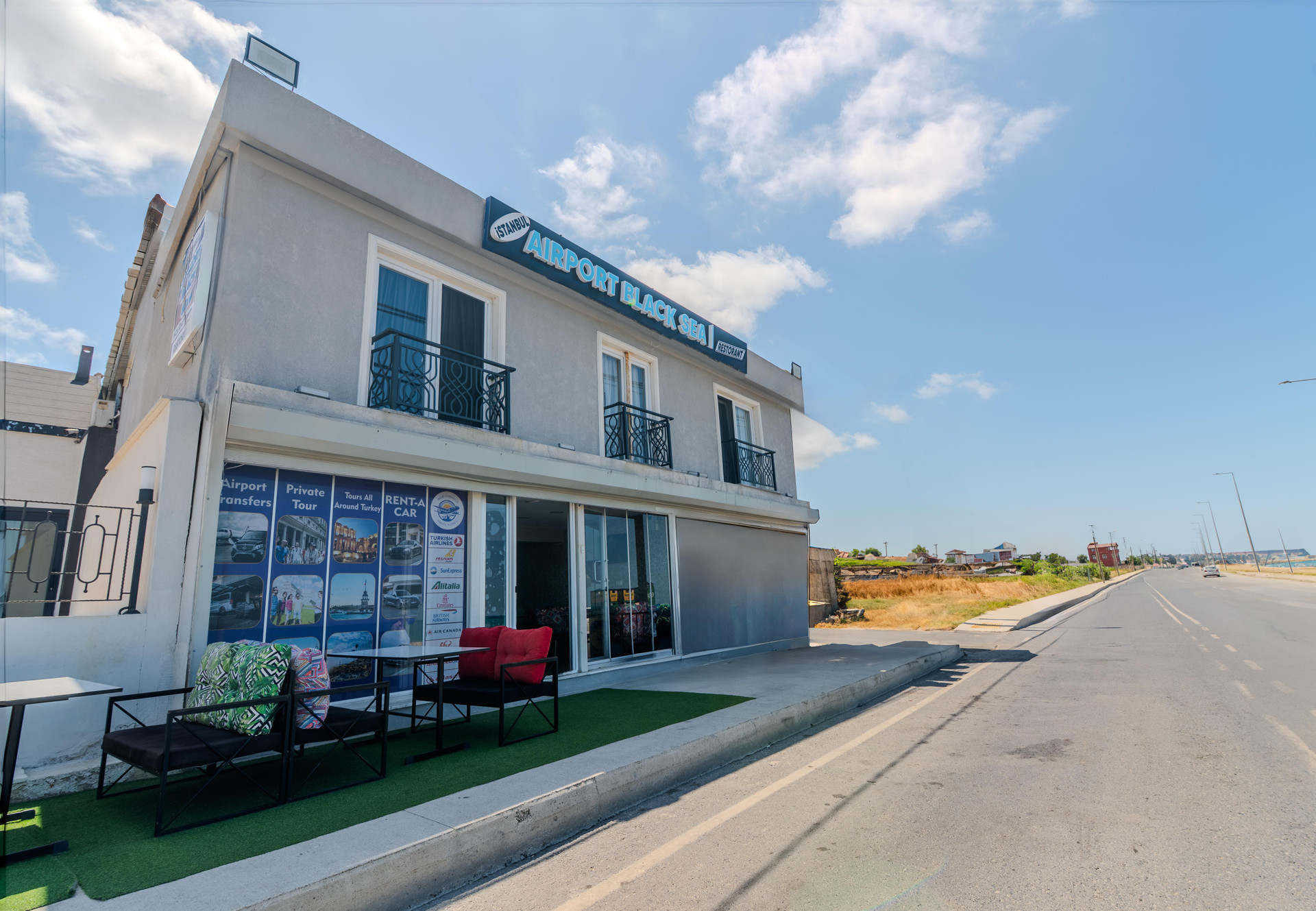 Vista Exterior Airport Black Sea Hotel & Restaurant
