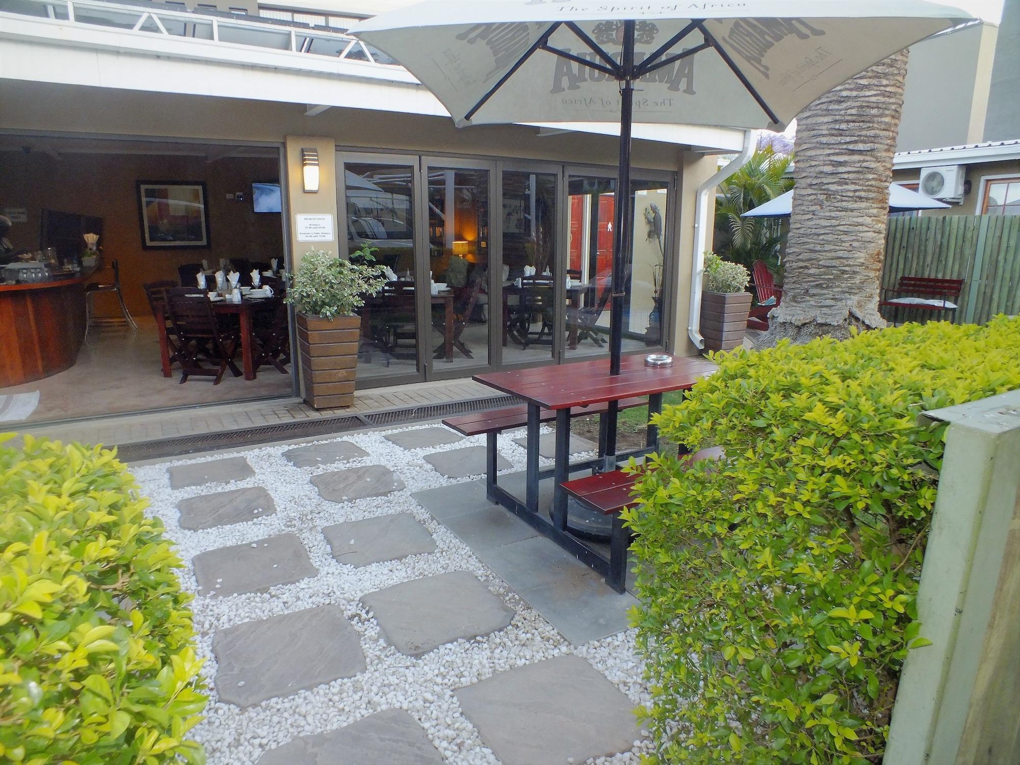Restaurant Uzuri Guesthouse