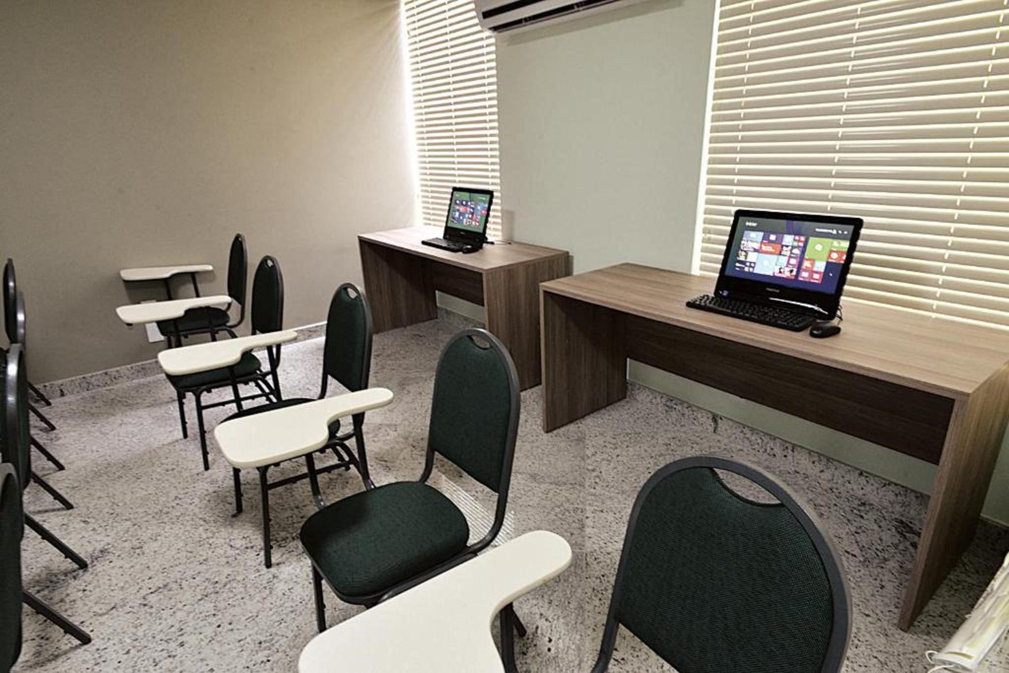 Centro de Negocios Domus Cidade Nobre