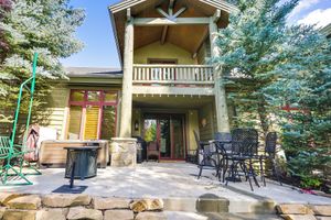 Alquiler Vacacional - Park City Vacation Rental w/ Hot Tub & Fire Pit!