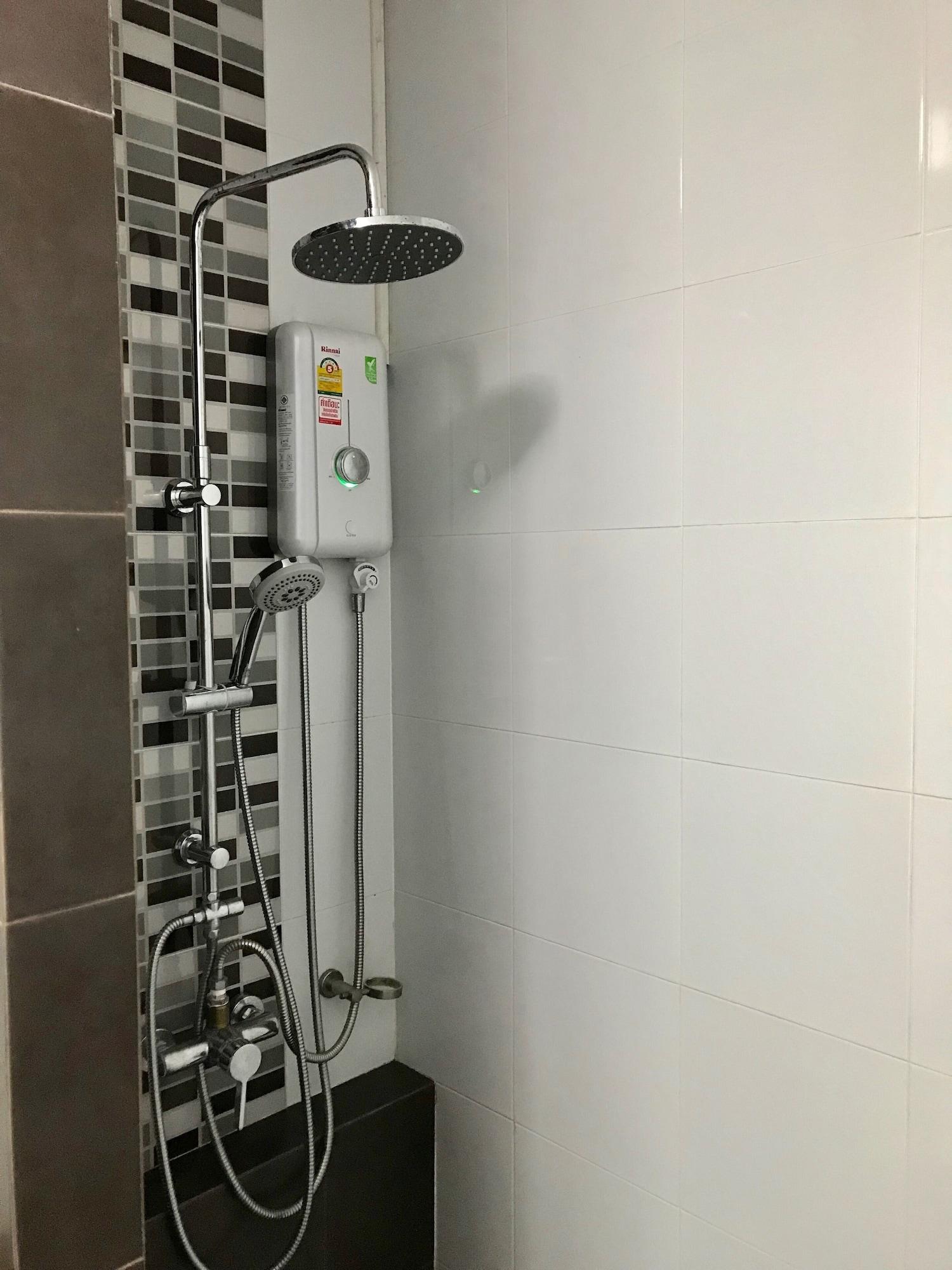 Equipamiento de Habitación HOMEY-Don Mueang Airport Hostel