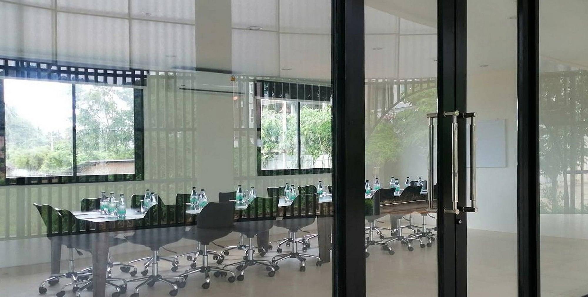 Sala de Reuniones Phu Dahla Residences