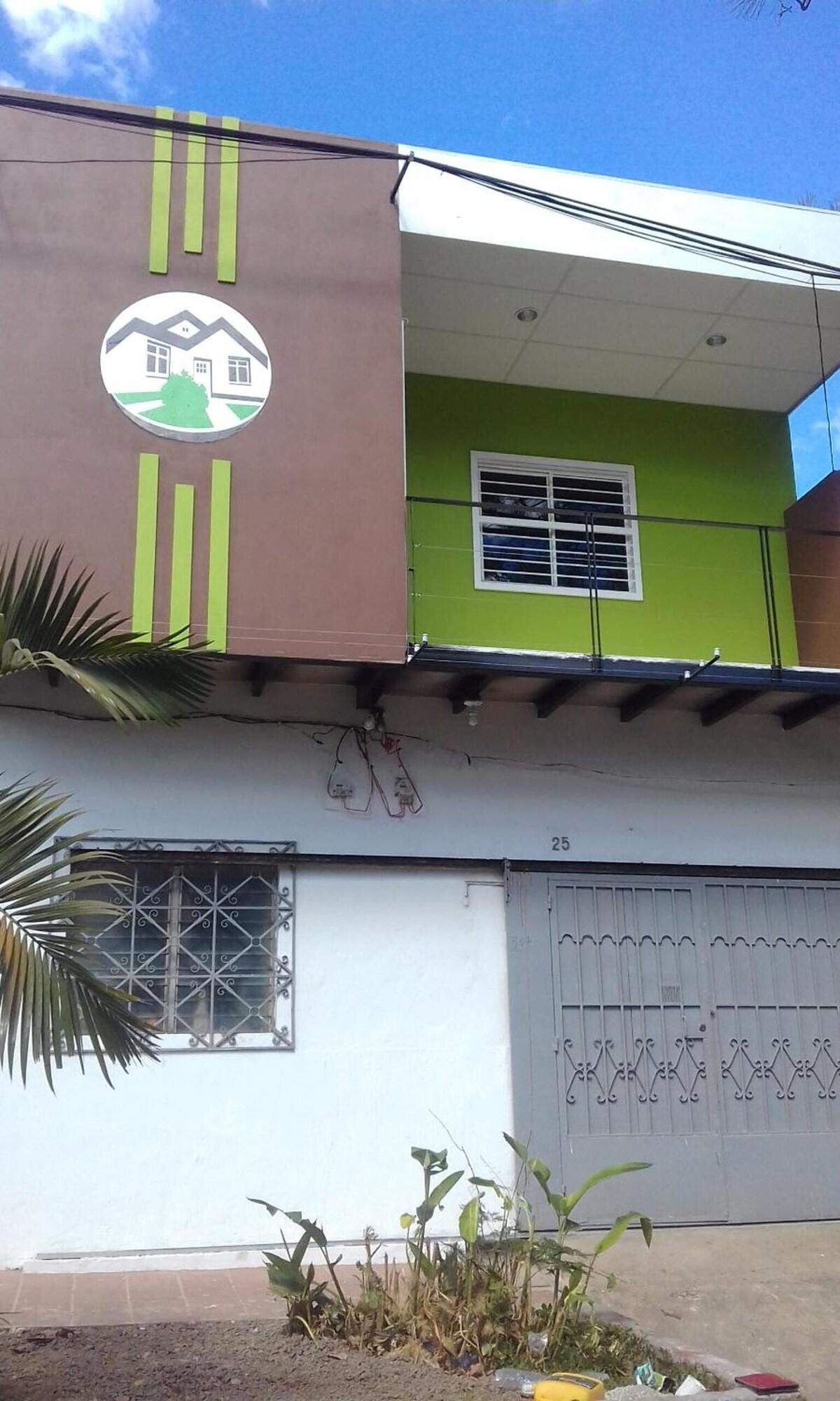 Vista Exterior Casa Blanca Tu Casa