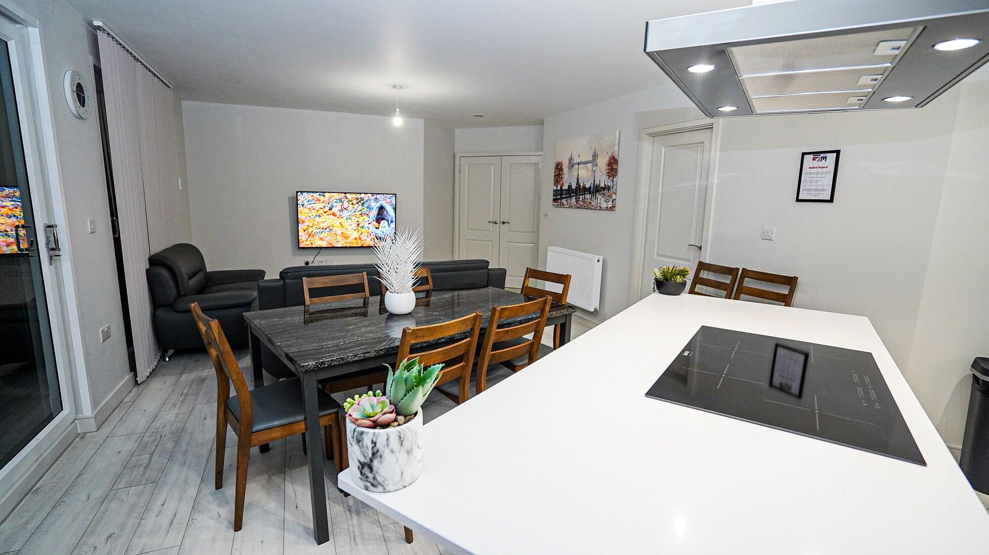 Equipamiento de Habitación Penthouses in Slough