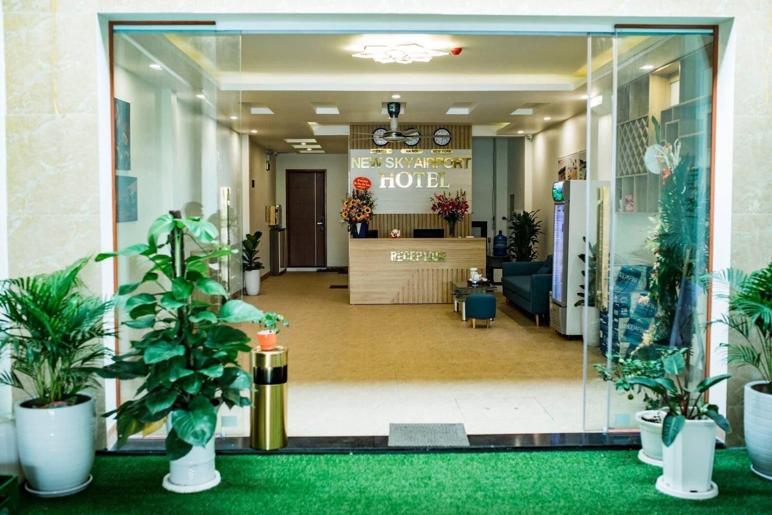 Varios New Sky Airport Hotel