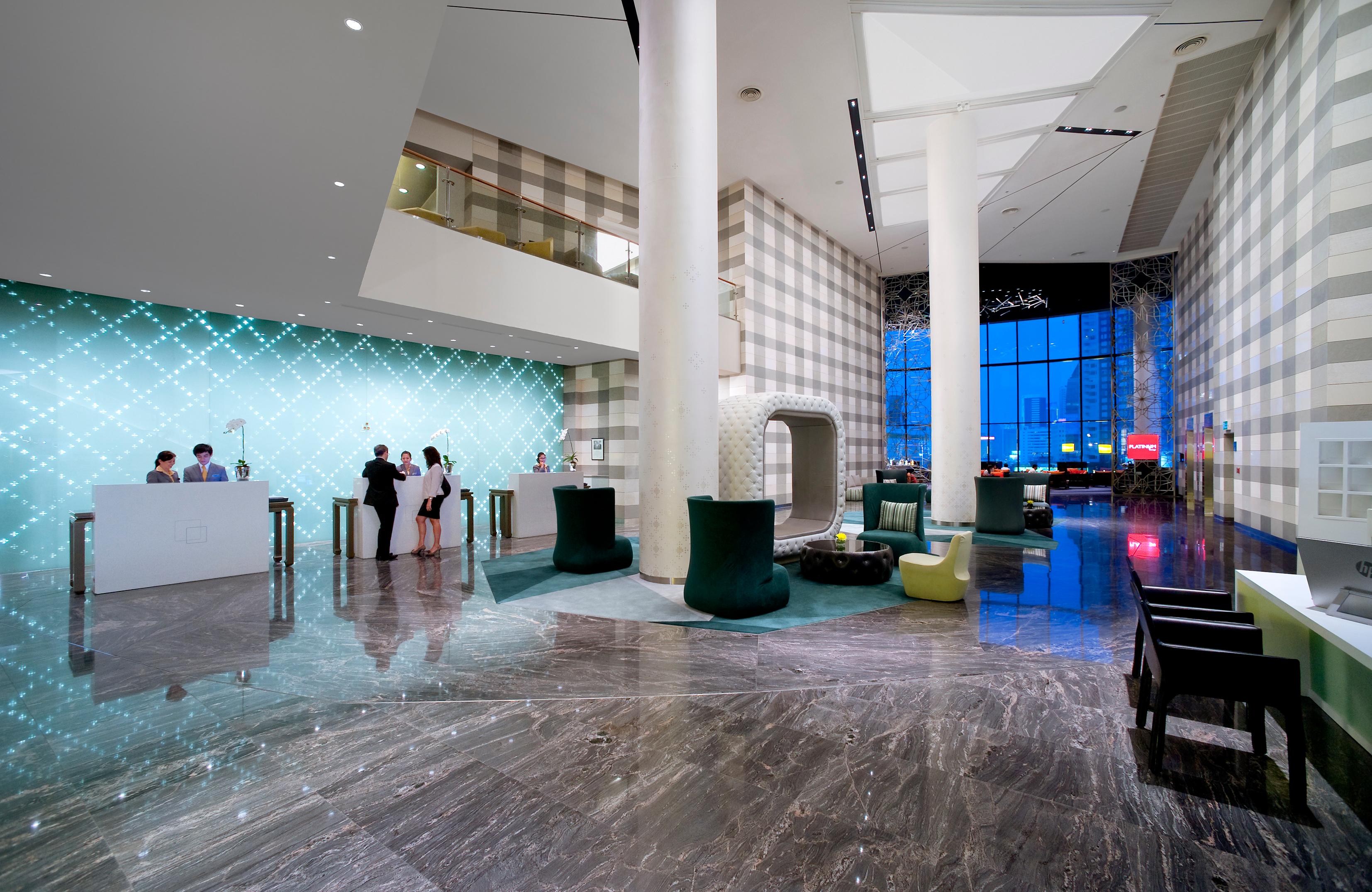 Vista Lobby Novotel Bangkok Platinum
