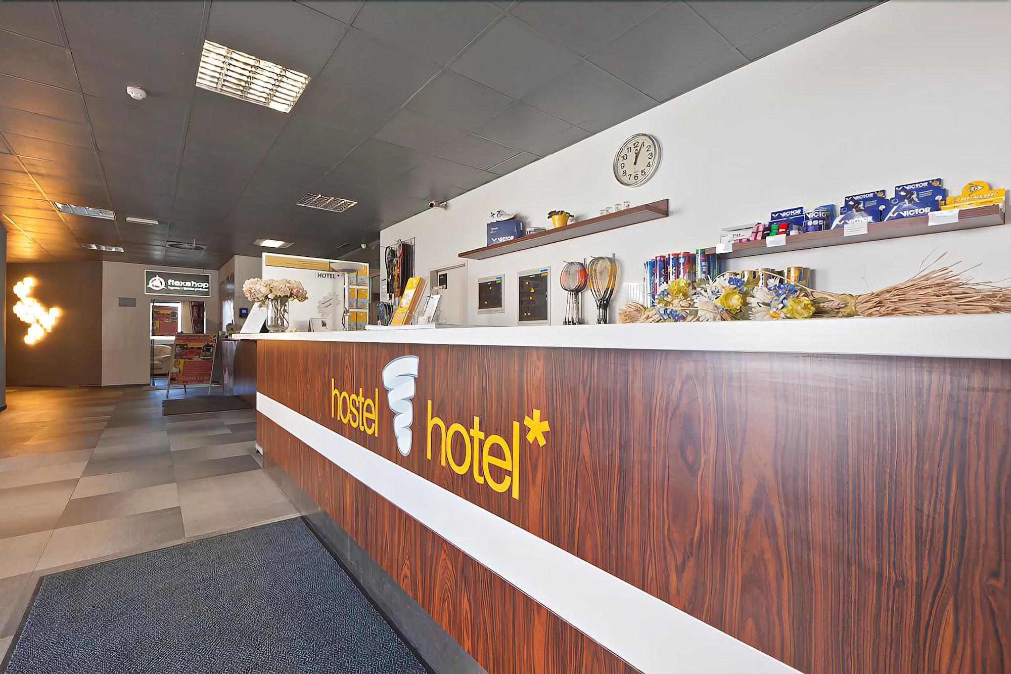 Vista Lobby BIT Center Hotel