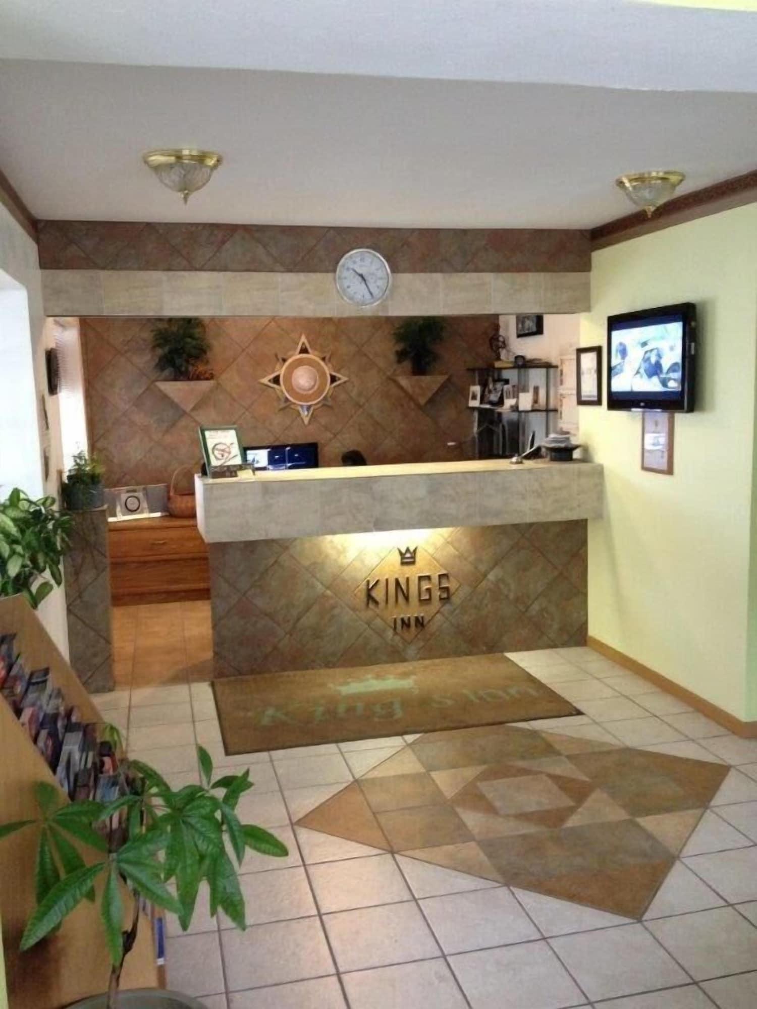 Vista Lobby King's Inn
