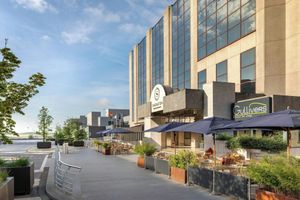 Alojamiento - Sheraton Brussels Airport Hotel