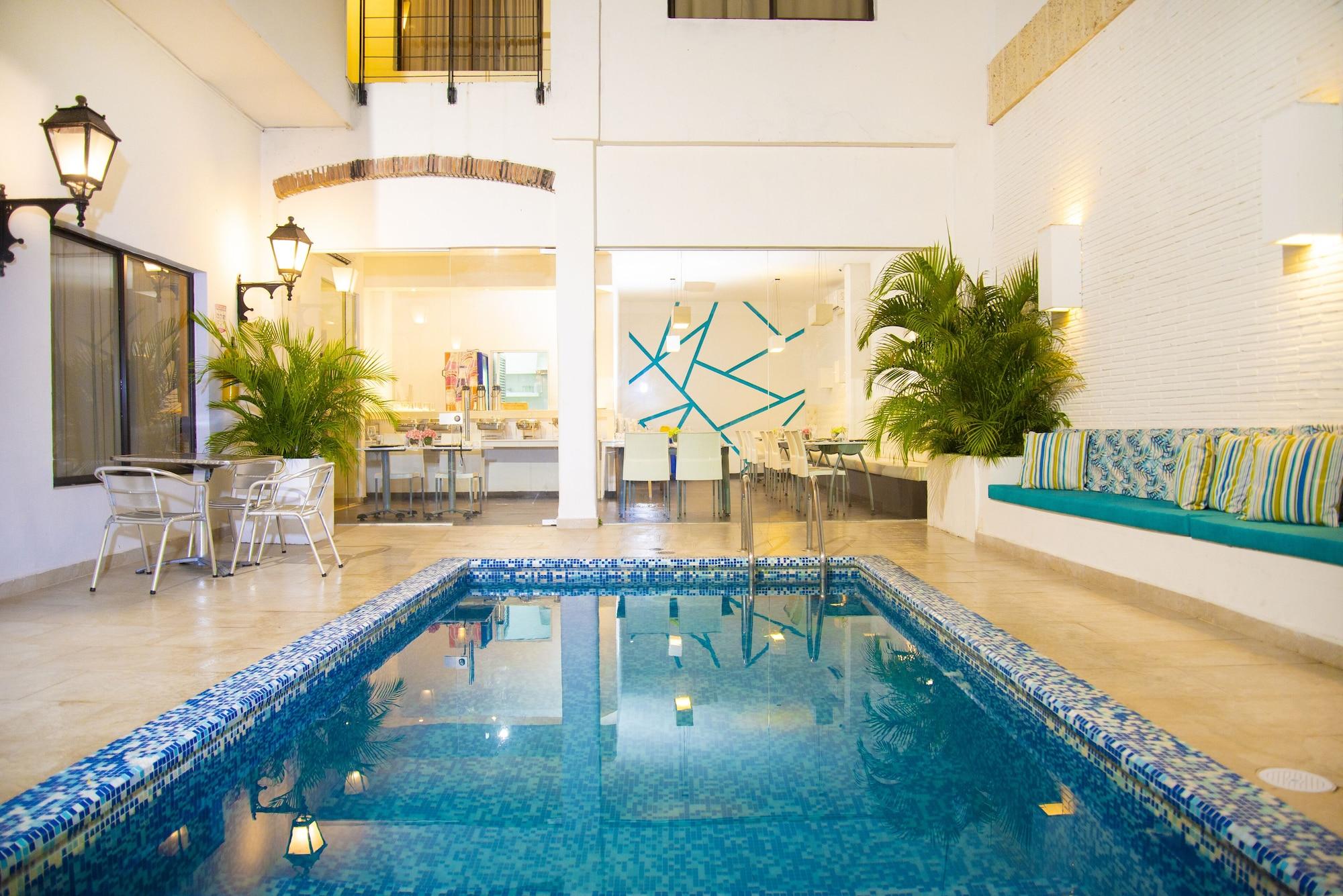 Vista Piscina Hotel Virrey Cartagena