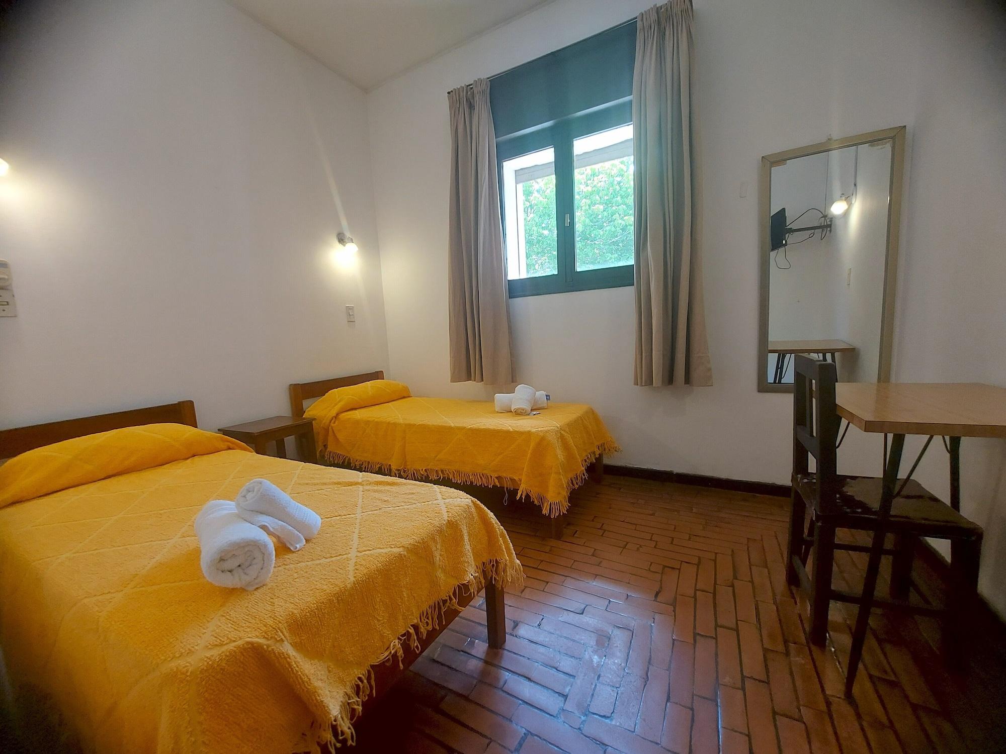 Habitación Hotel Asembal