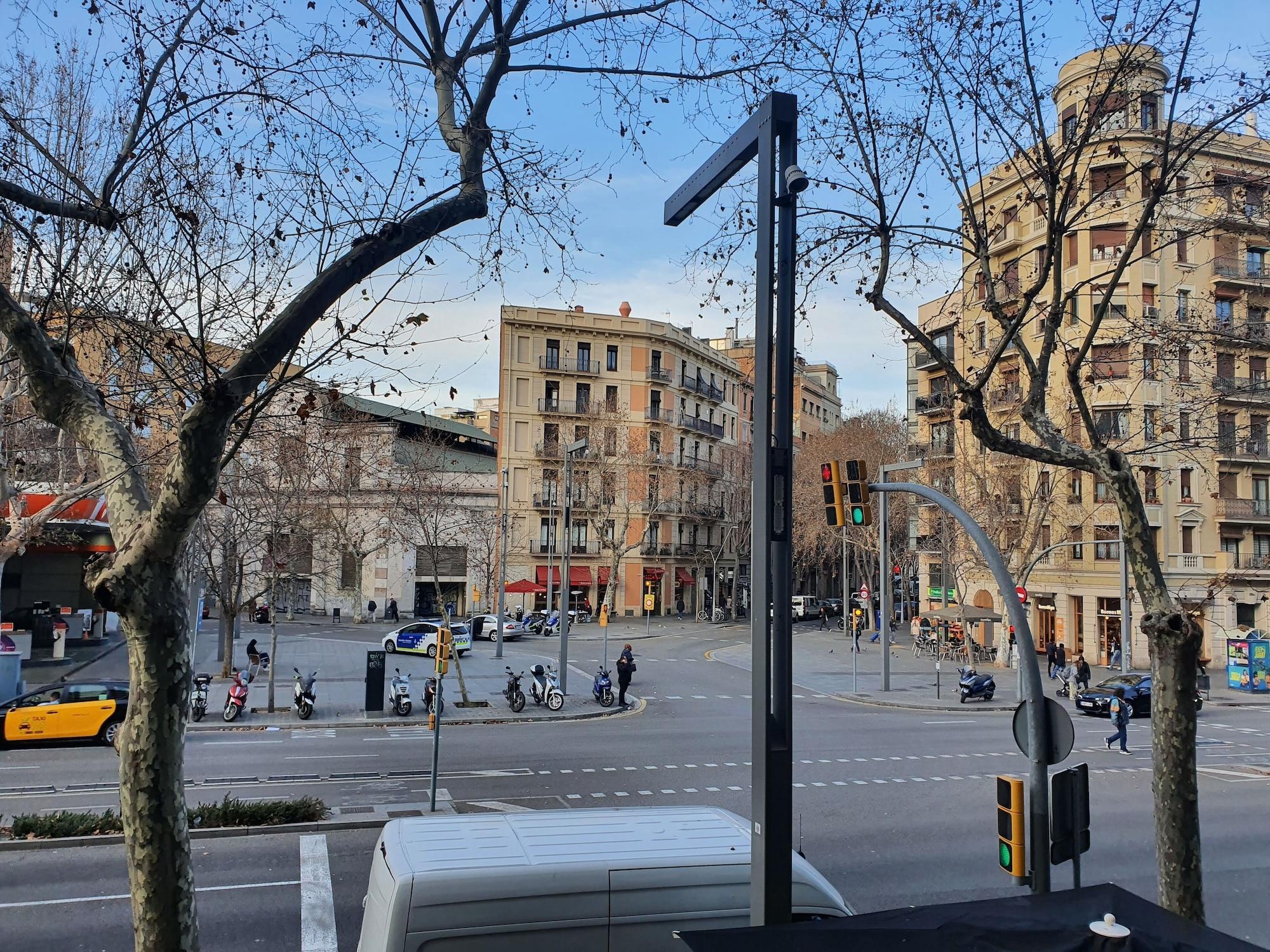 Vista Exterior Hostal Río de Castro Barcelona