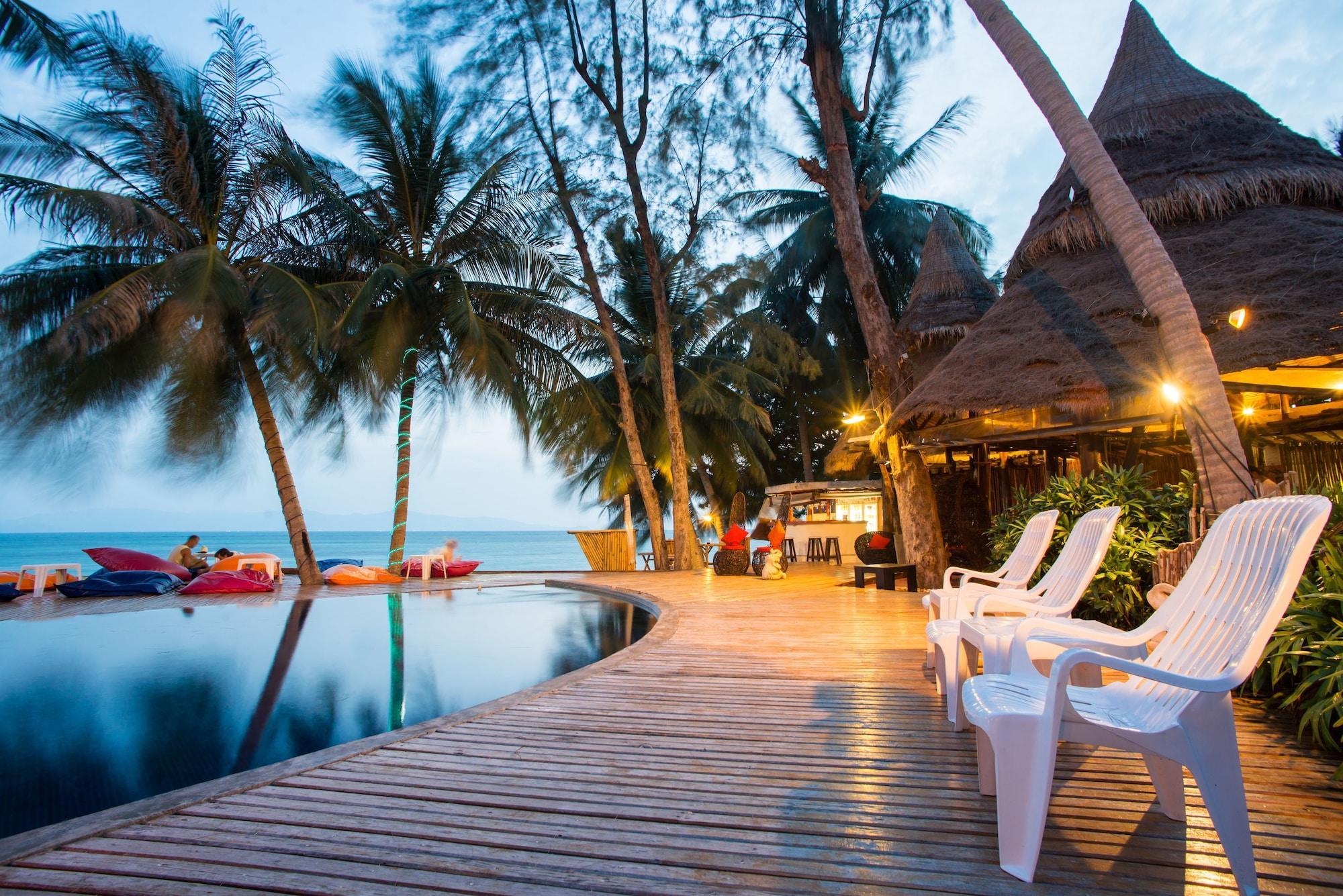 Vista Lobby B52 Beach Resort