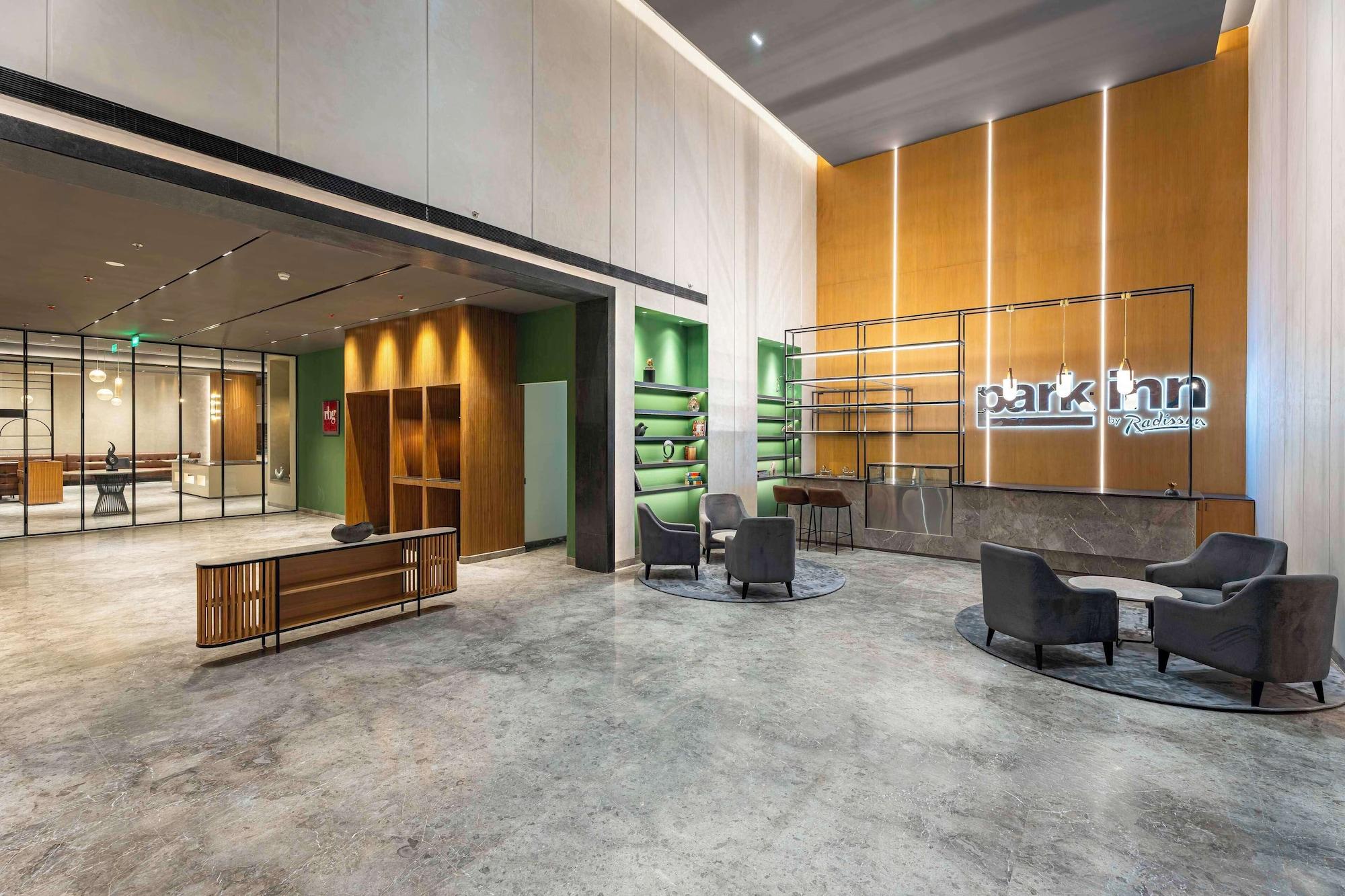 Vista Lobby Park Inn By Radisson Jalandhar