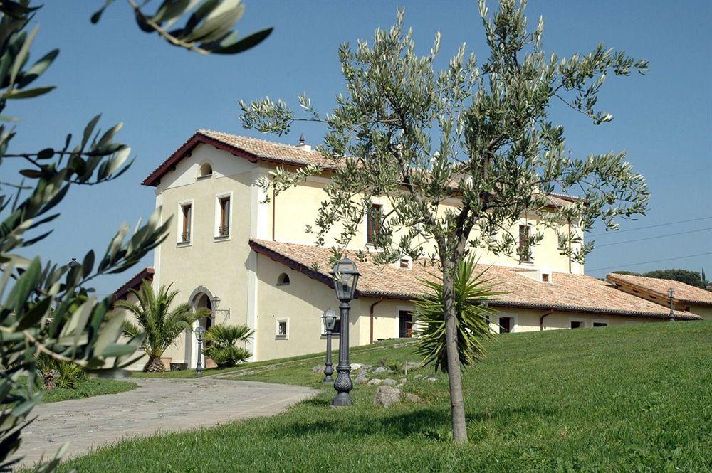 Varios Residenza D'Epoca Pietra di Ponente