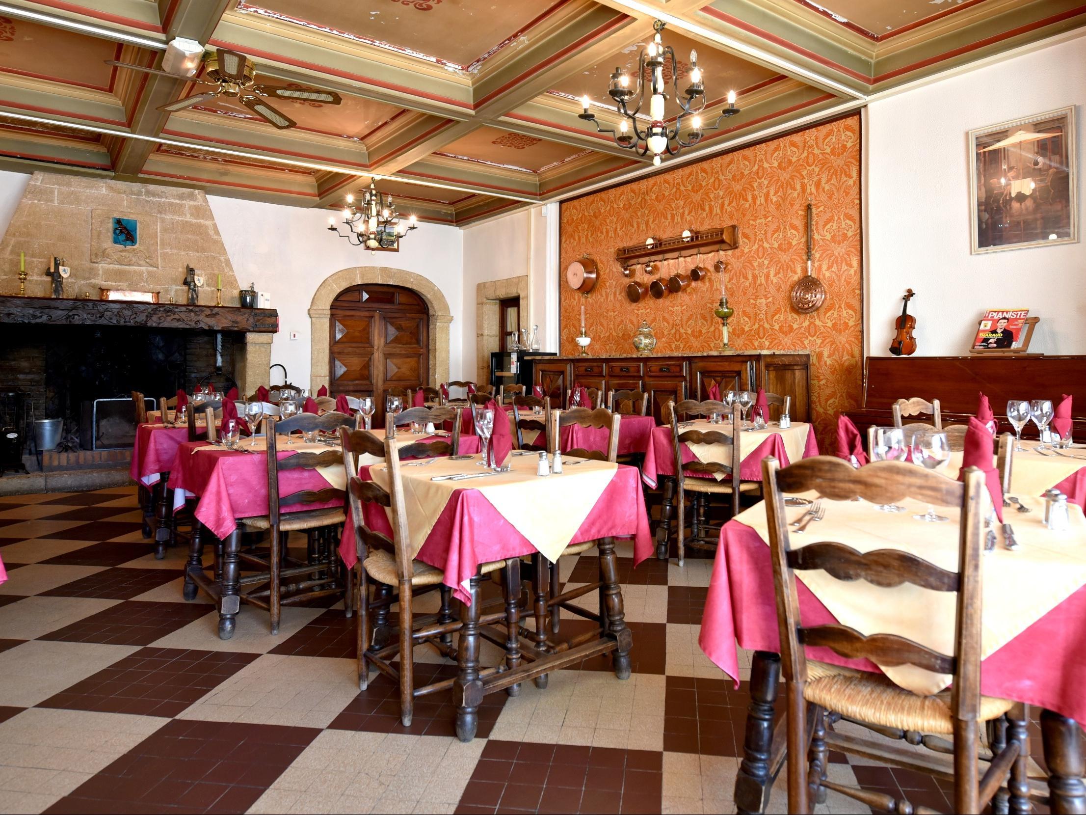 Restaurant Logis Hotel le Louvre