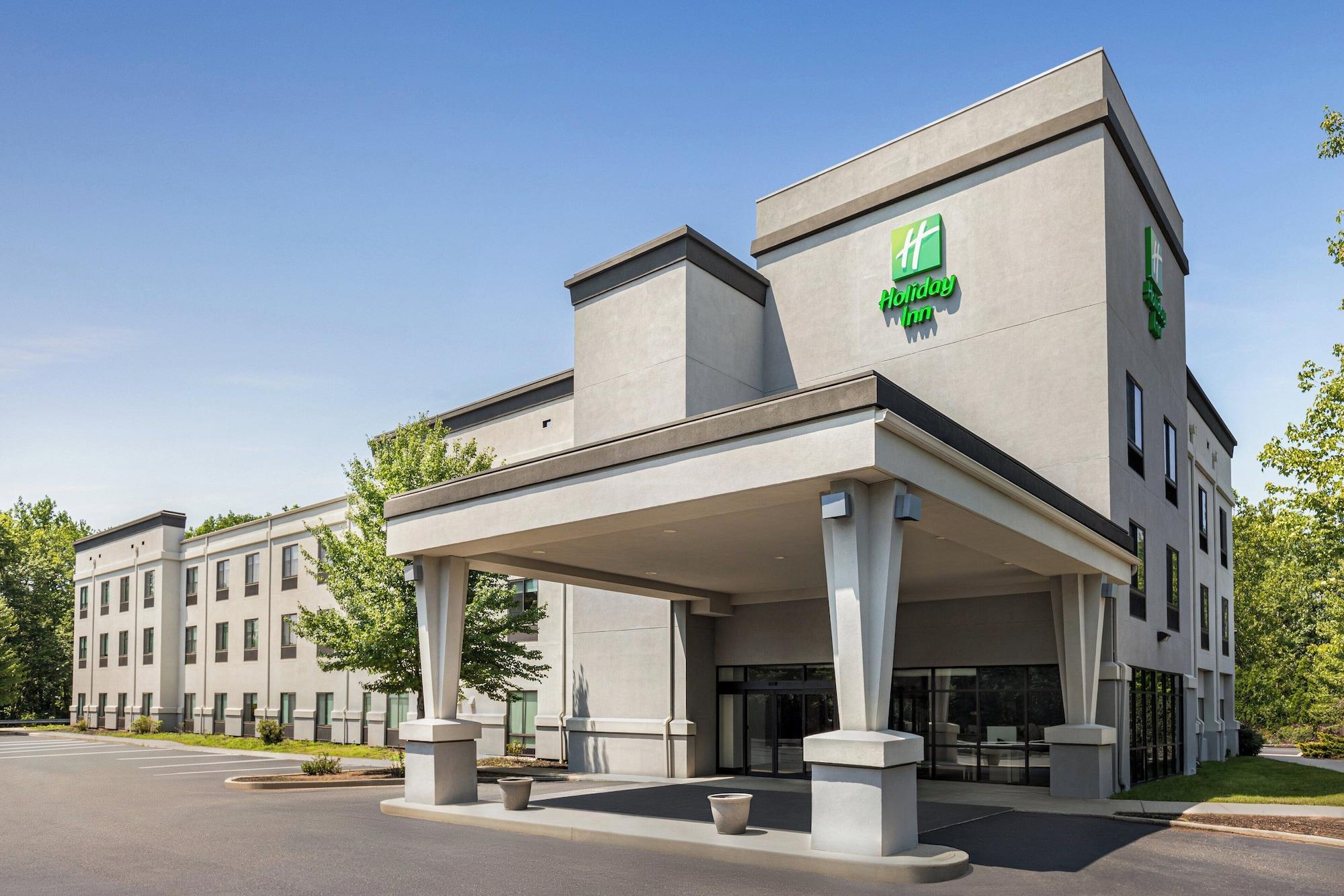 Vista Exterior Holiday Inn Cheshire - Southington by IHG