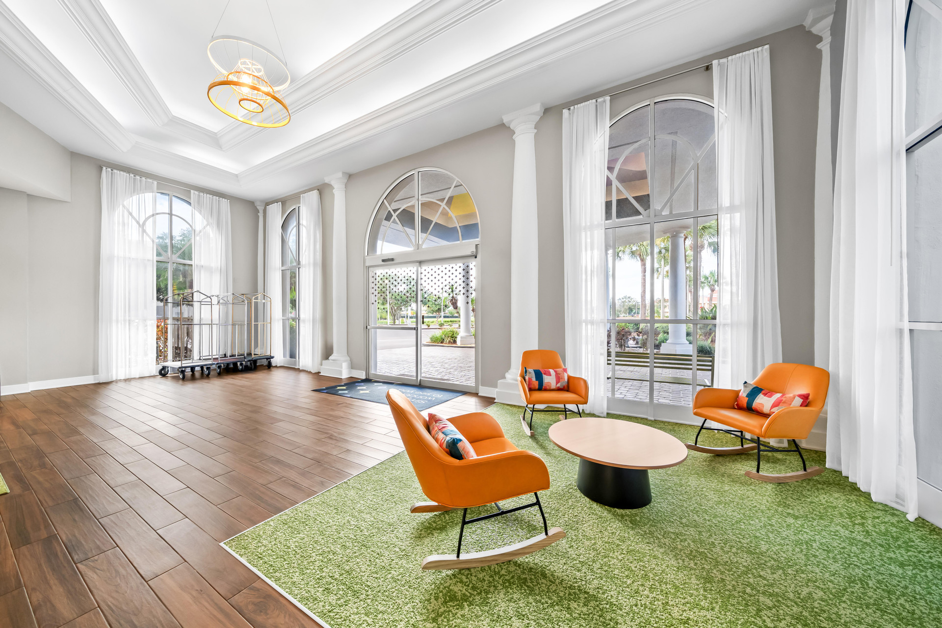 Vista Lobby Spark by Hilton Orlando near Universal