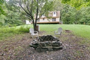 Alquiler Vacacional - 2 Mi to Elk Mountain: Poconos Escape on 11 Acres!
