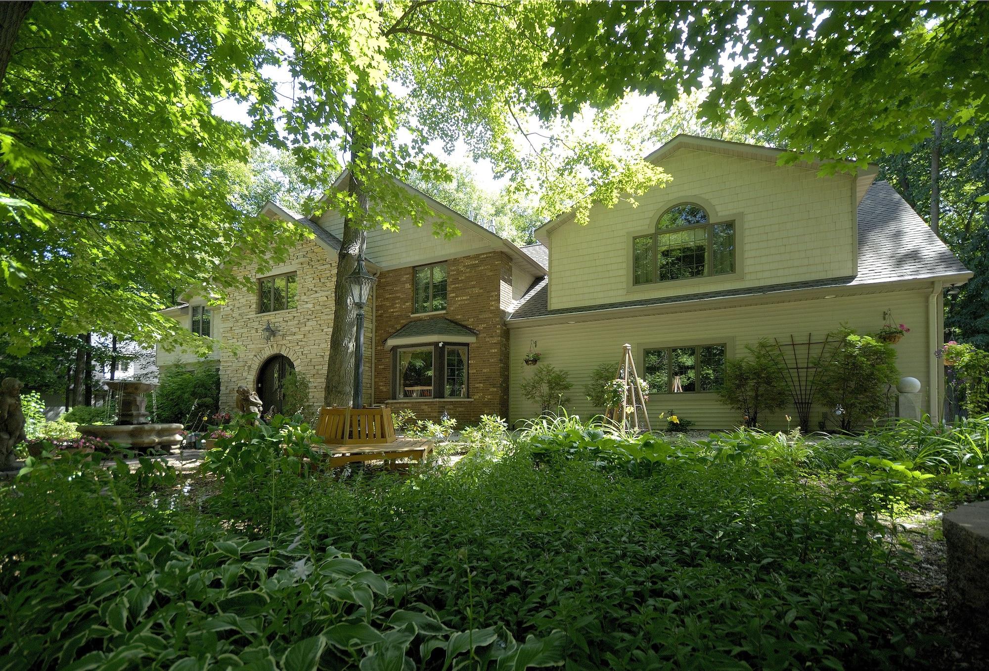 Vista Exterior The Roost Bed and Breakfast