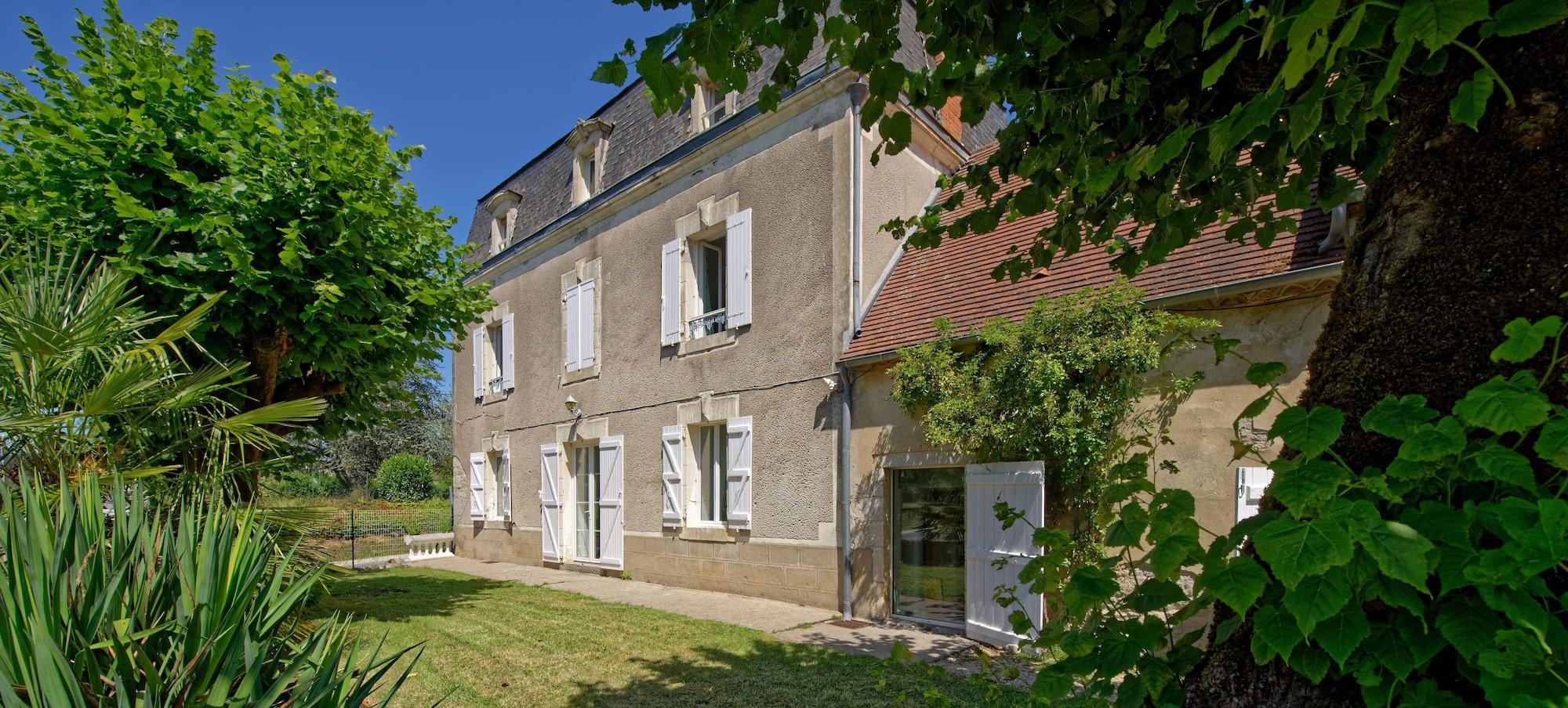 Vista Exterior Le Kouloury