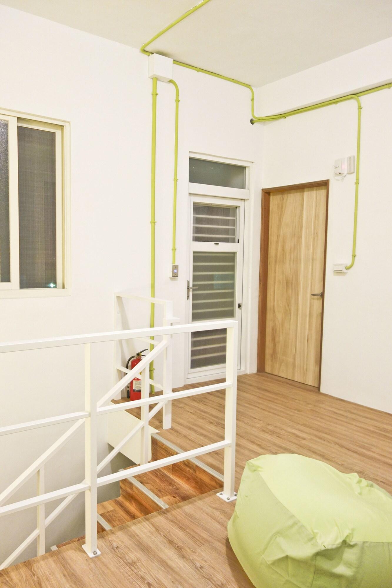 Sala de Reuniones T-Life Hostel