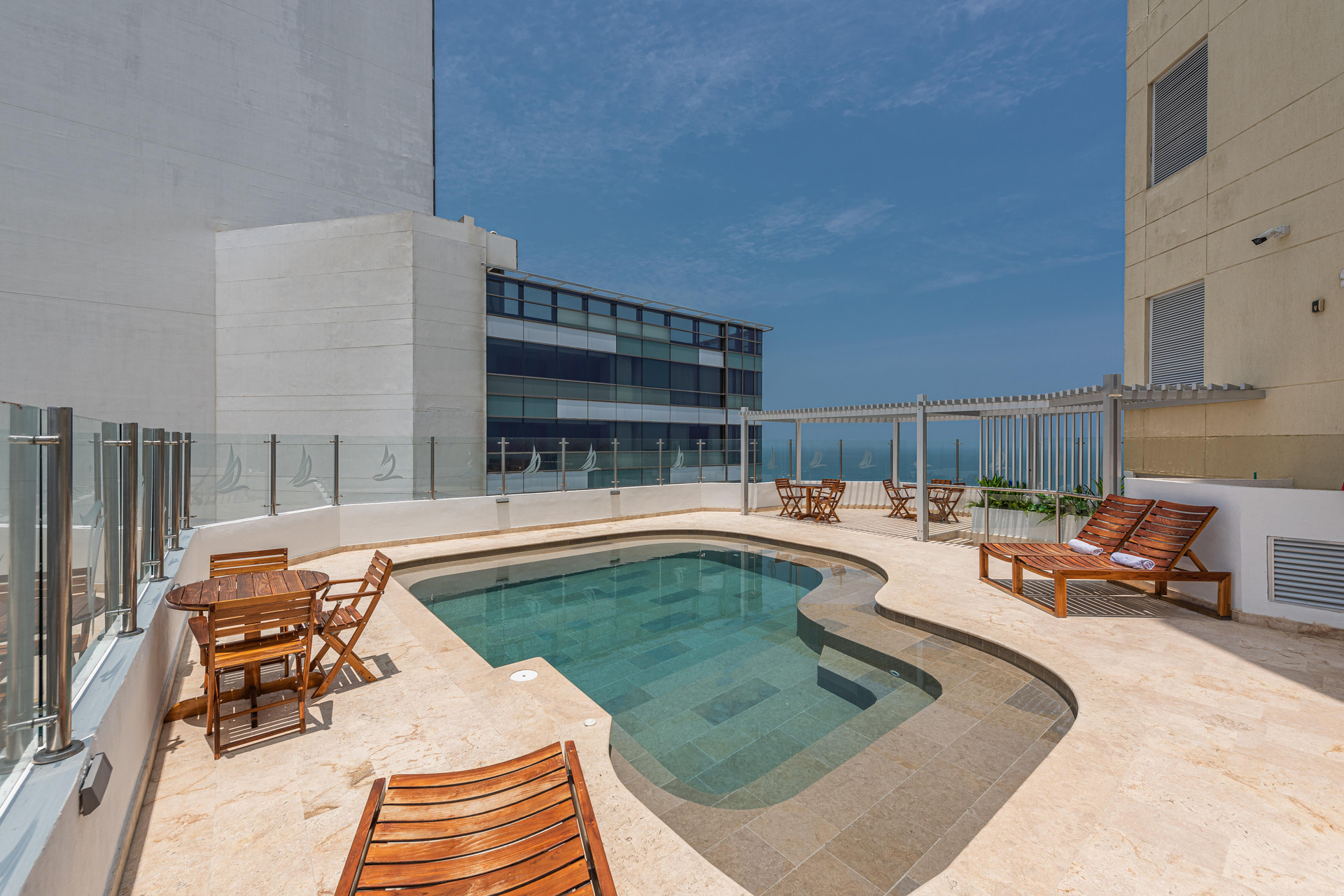 Vista Piscina Hotel Regatta Cartagena